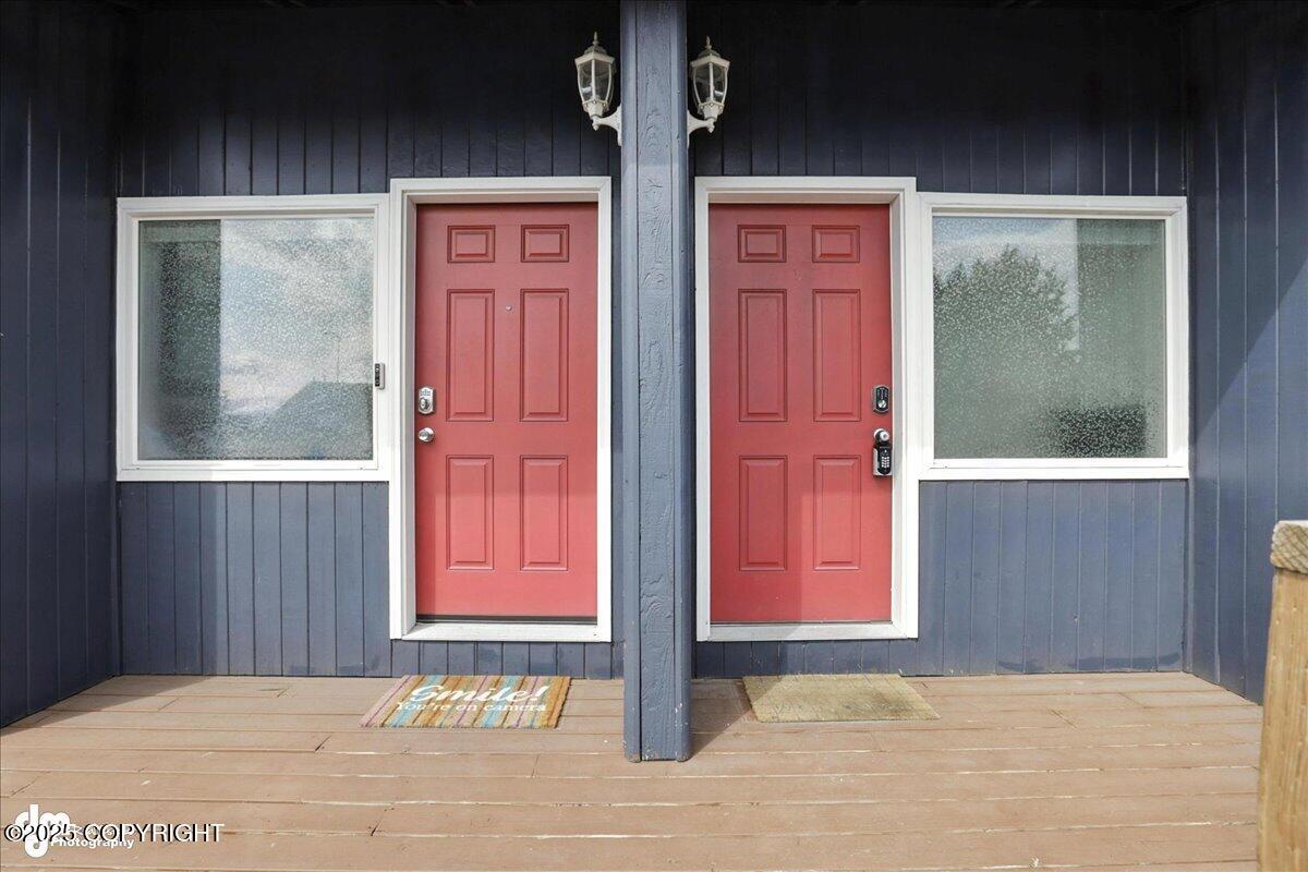 9112 Lakehurst Drive