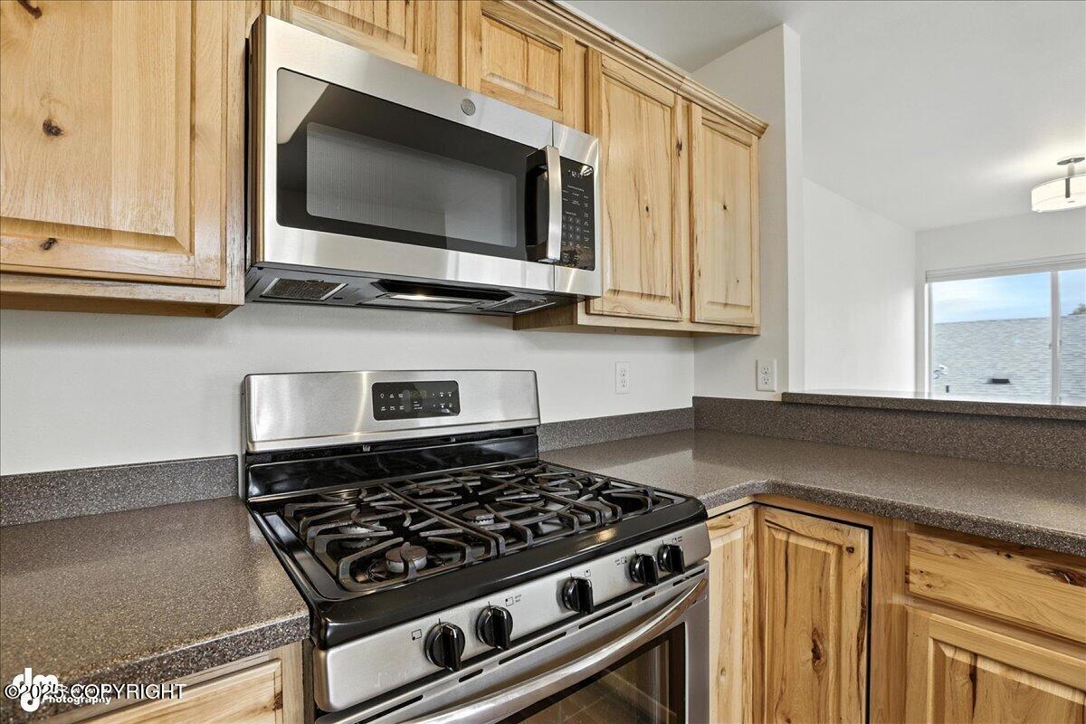 9112 Lakehurst Drive