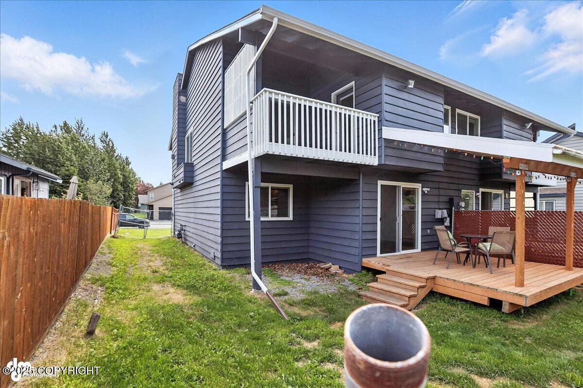 9112 Lakehurst Drive