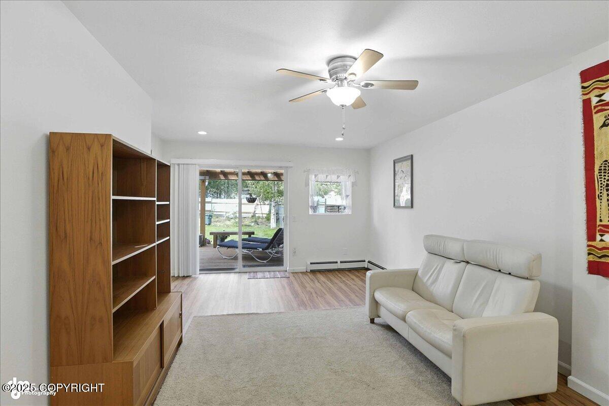 9112 Lakehurst Drive