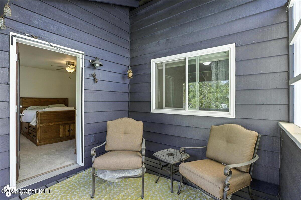 9112 Lakehurst Drive