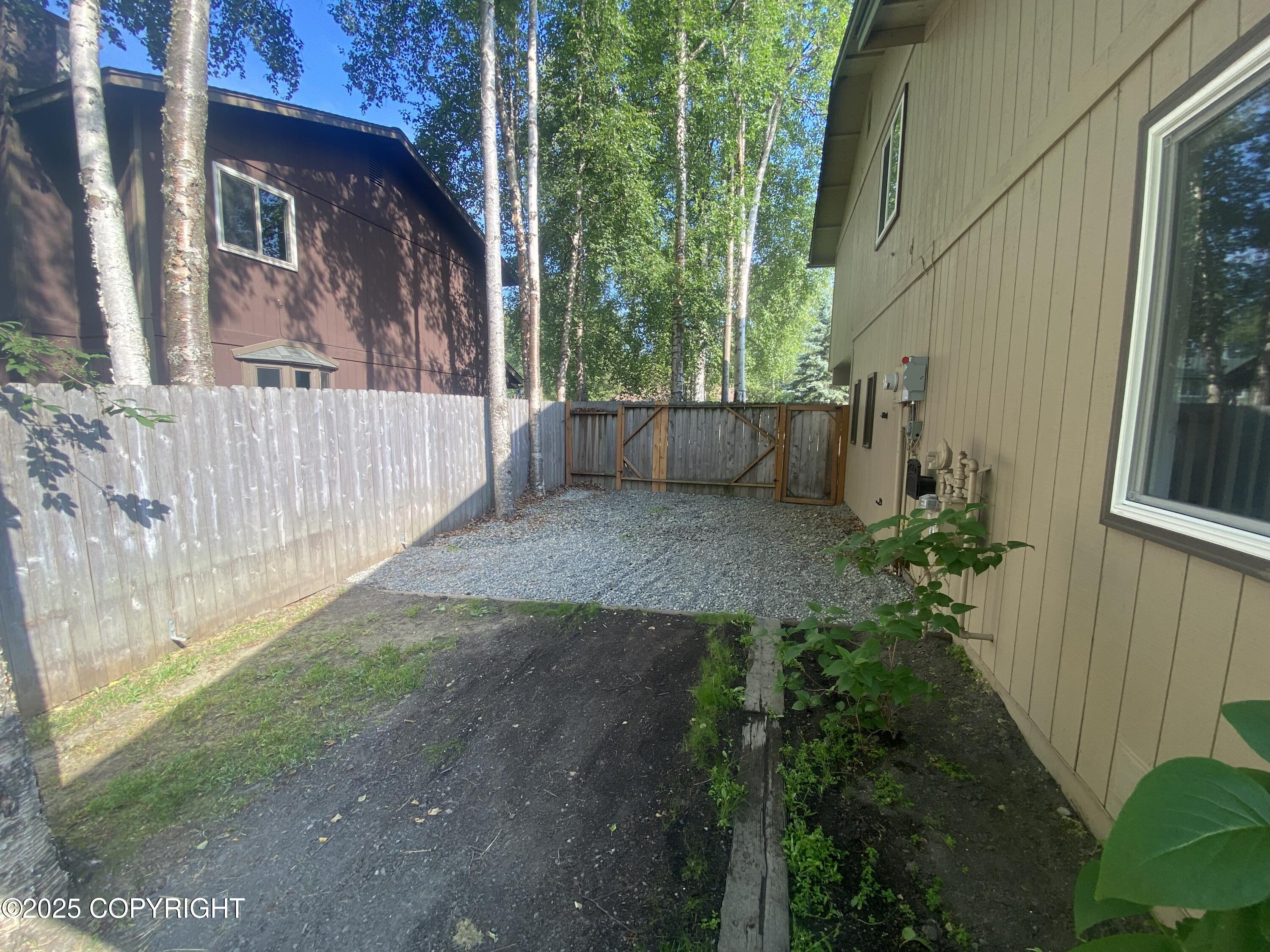 18628 S Lowrie Loop