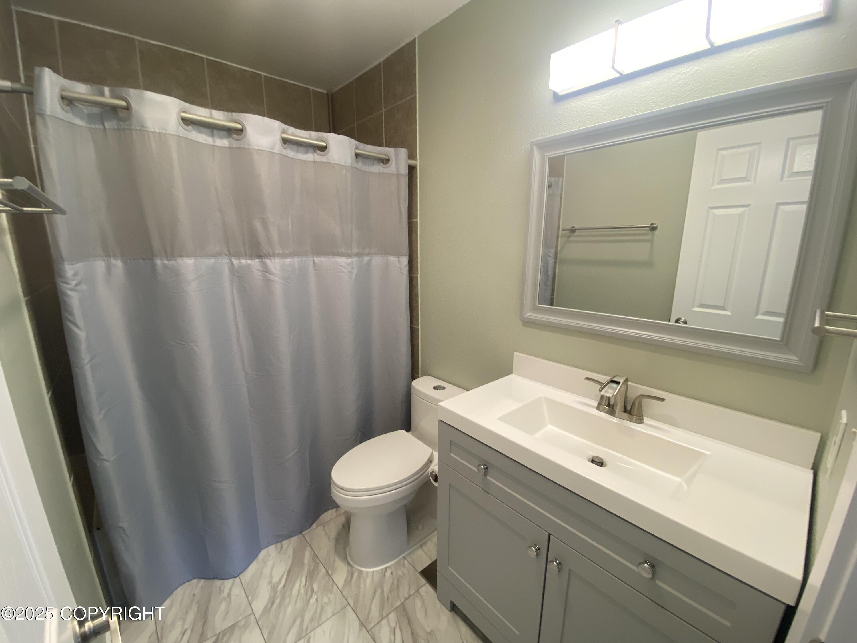 18628 S Lowrie Loop