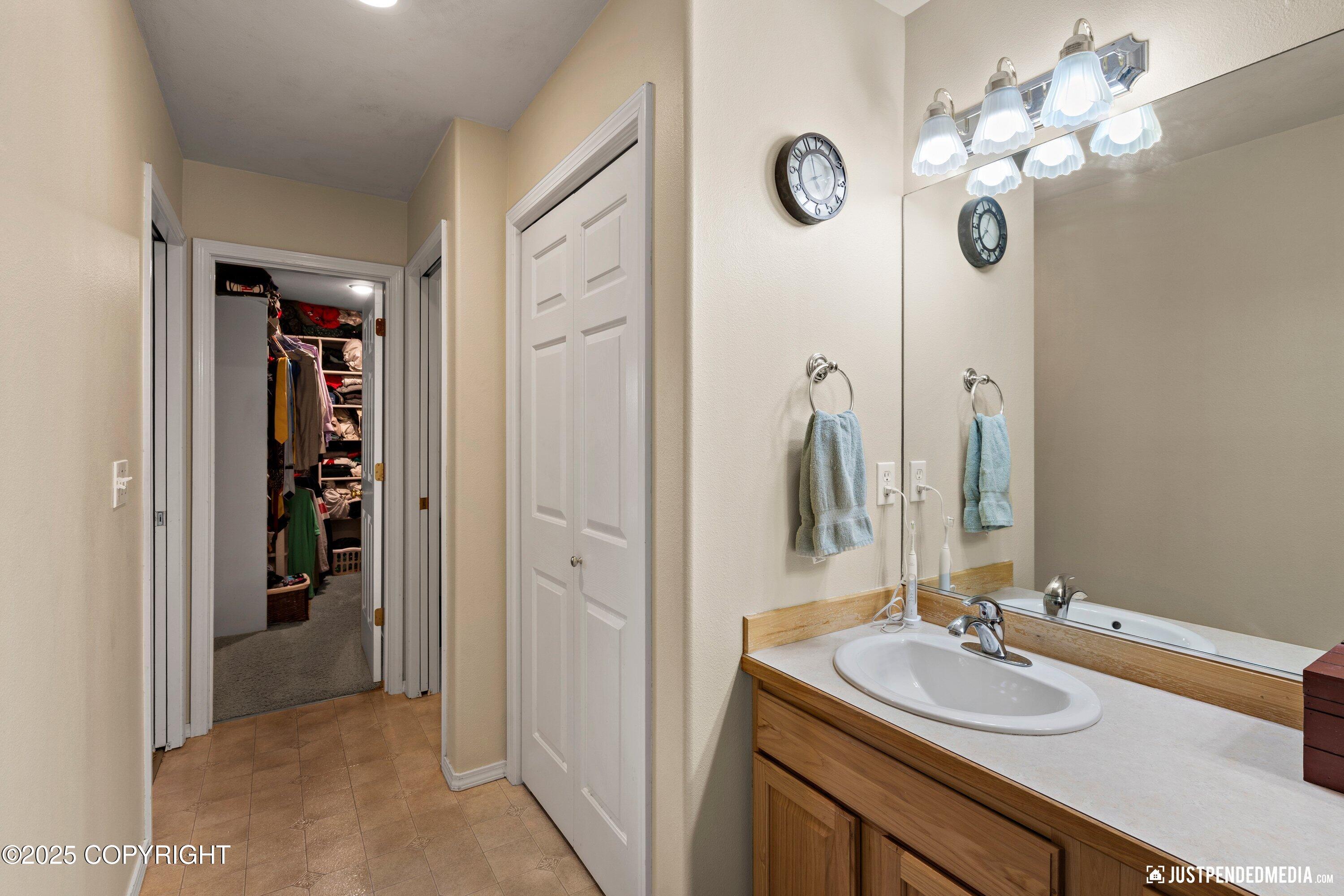 2431 Harbor Landing Circle