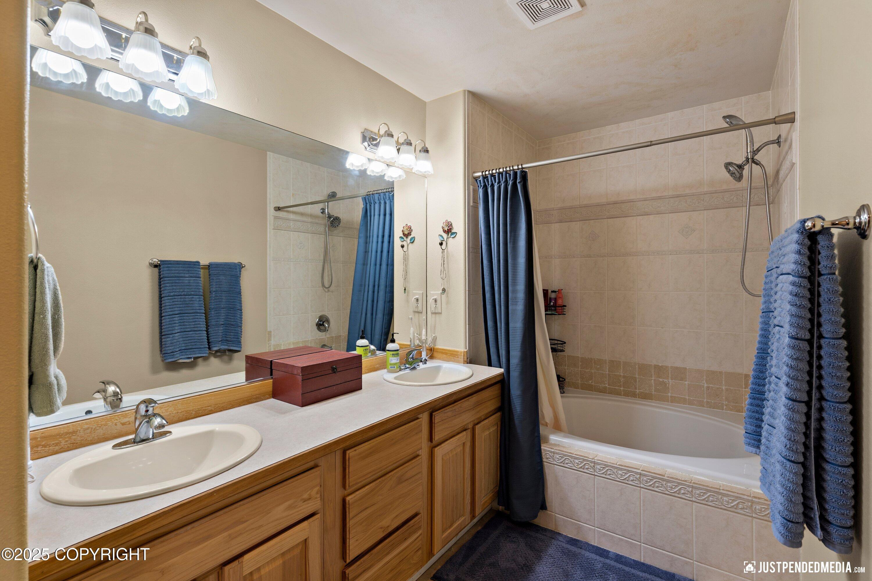 2431 Harbor Landing Circle