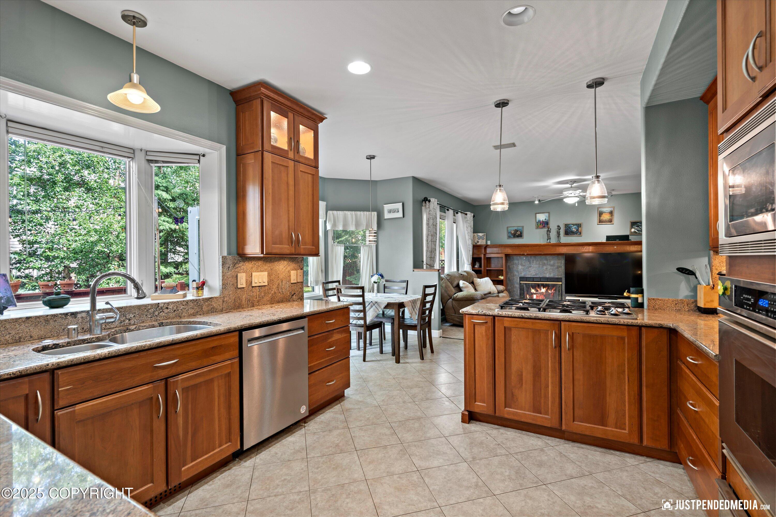 13404 Mainsail Drive