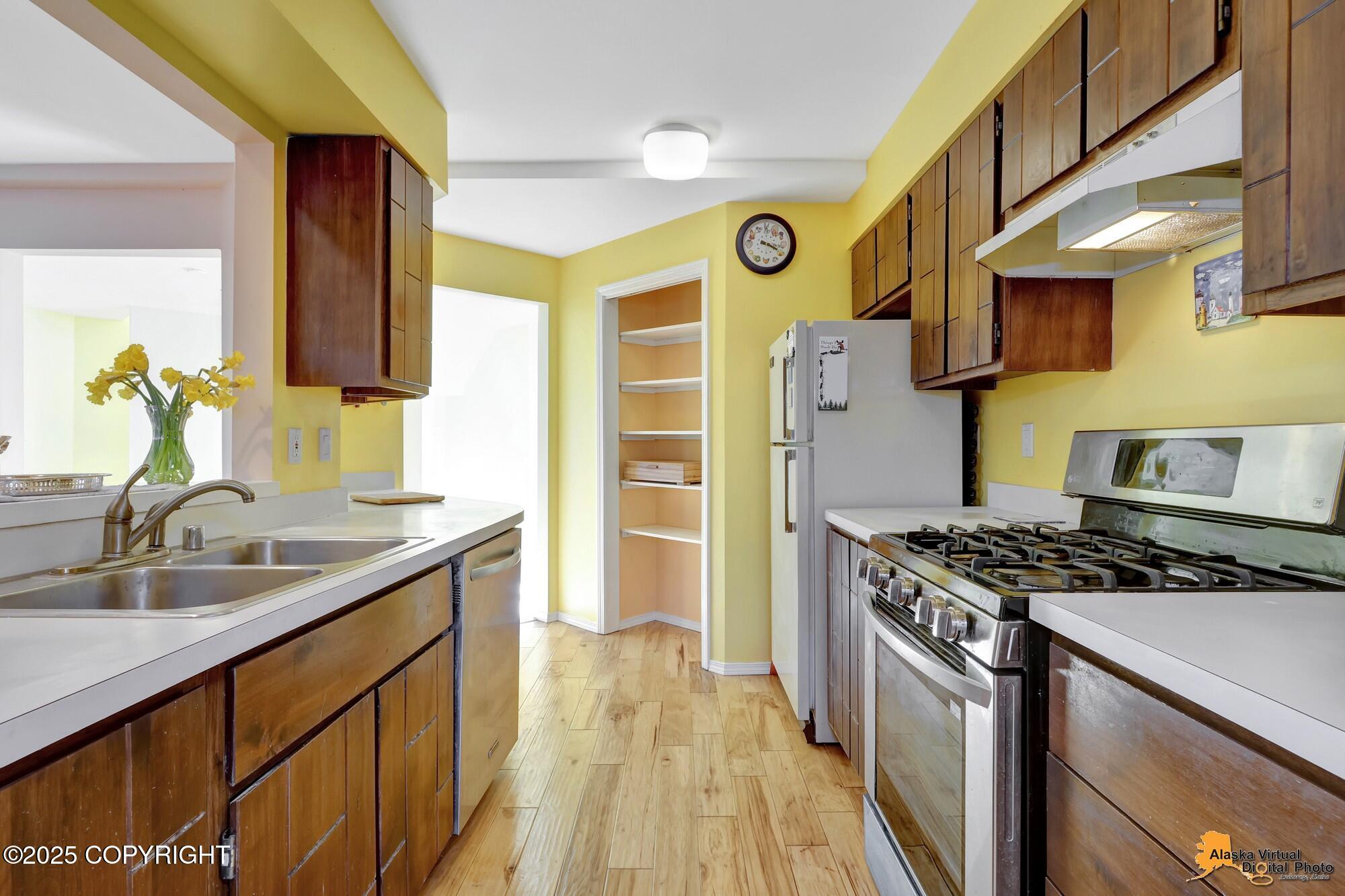 1854 Buccaneer Place