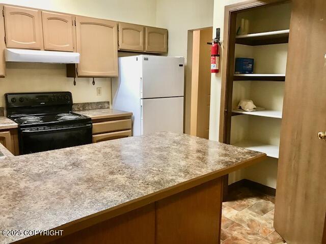 6121 E 41st Court # 3 Unit: #3