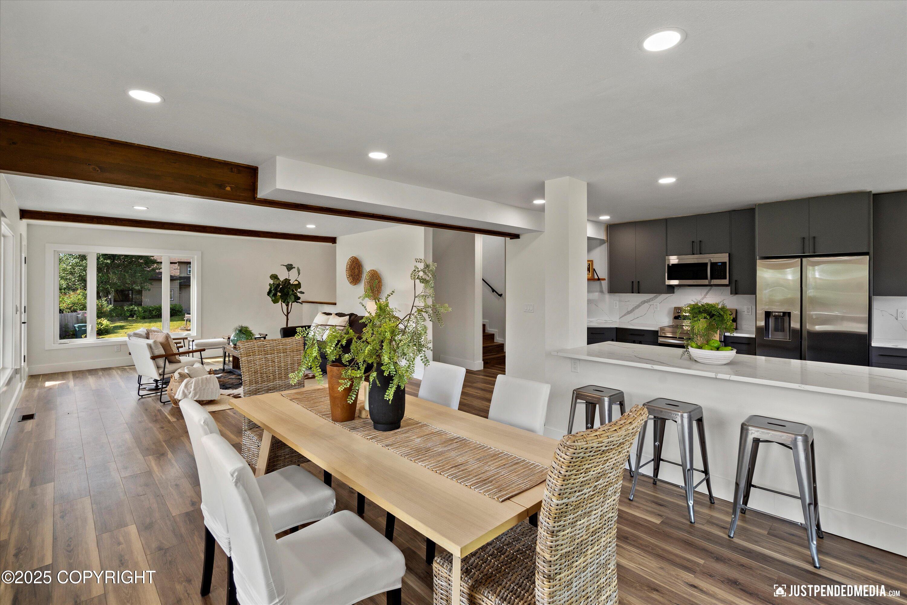 2751 Pelican Drive