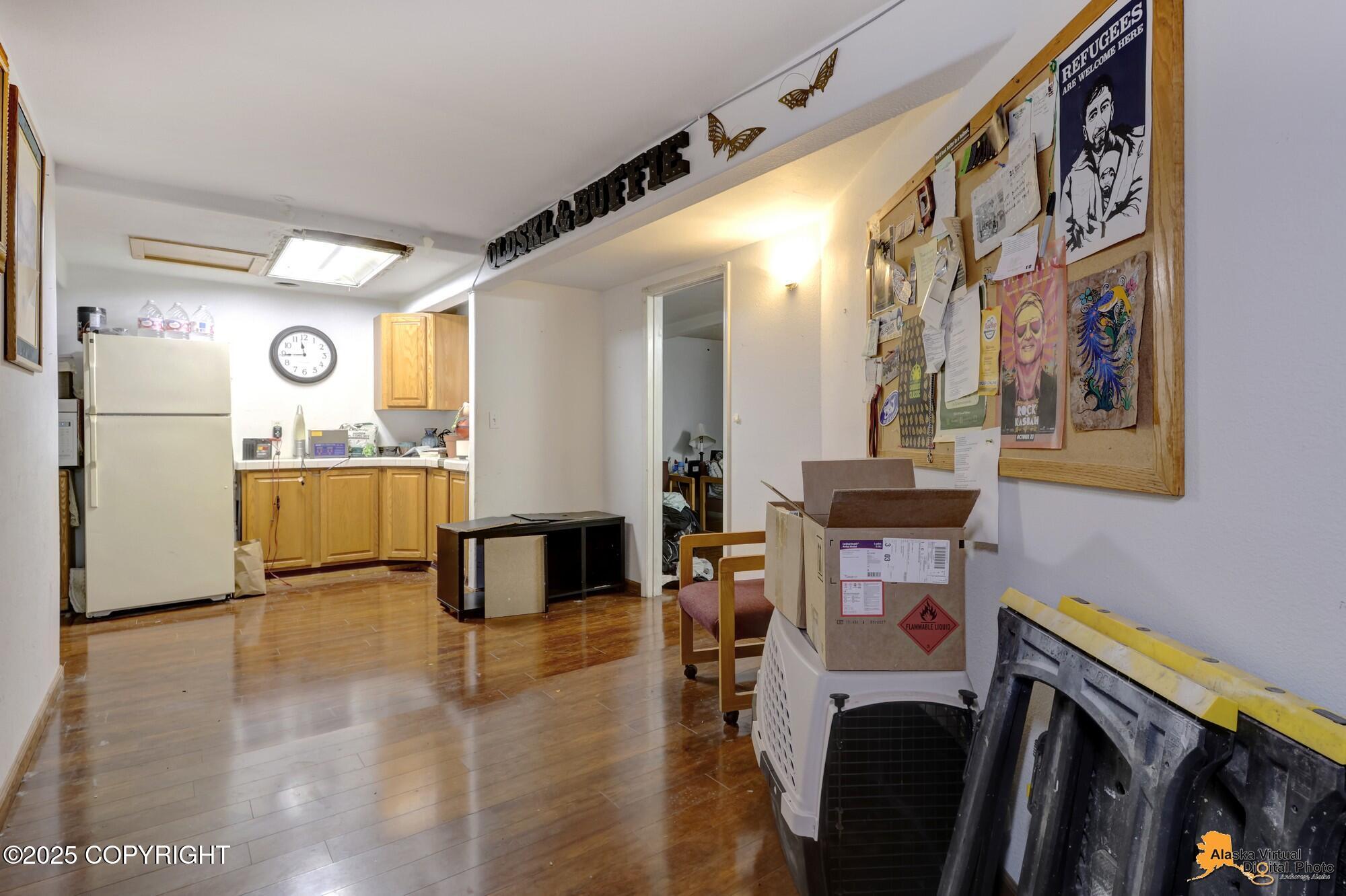4440 view Circle