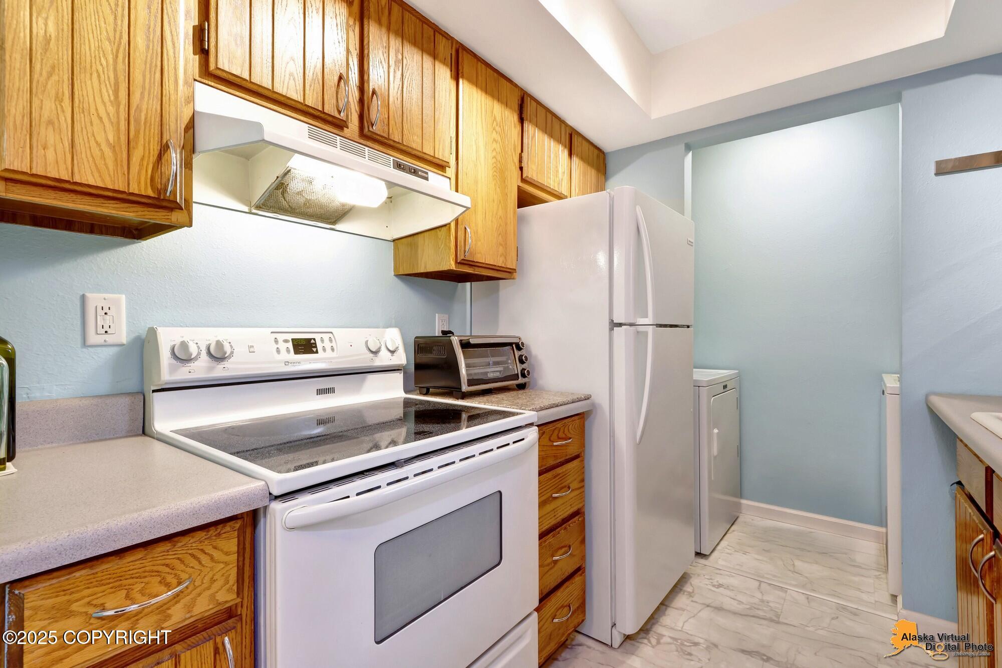 7260 Huntsmen Circle # 2B