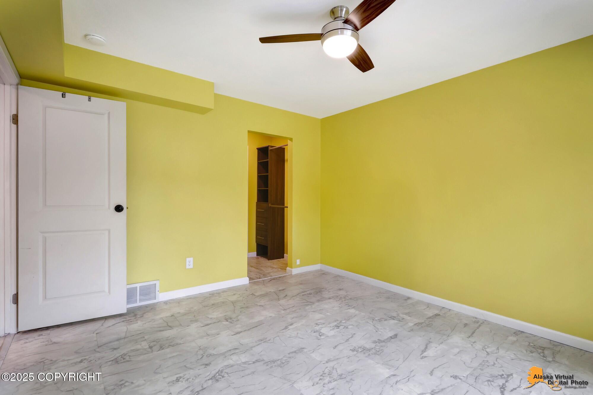 7260 Huntsmen Circle # 2B