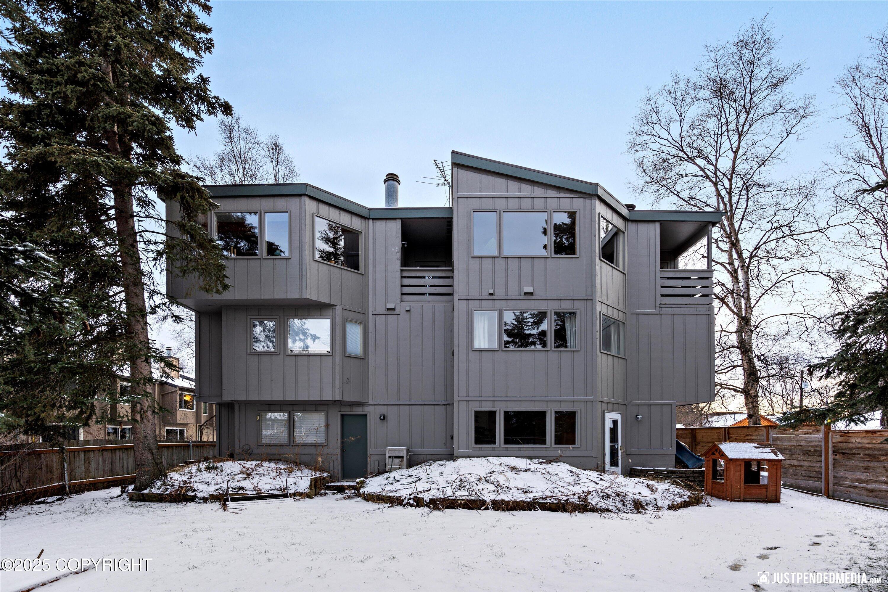 1016 W 22nd Avenue # 1 Unit: #1