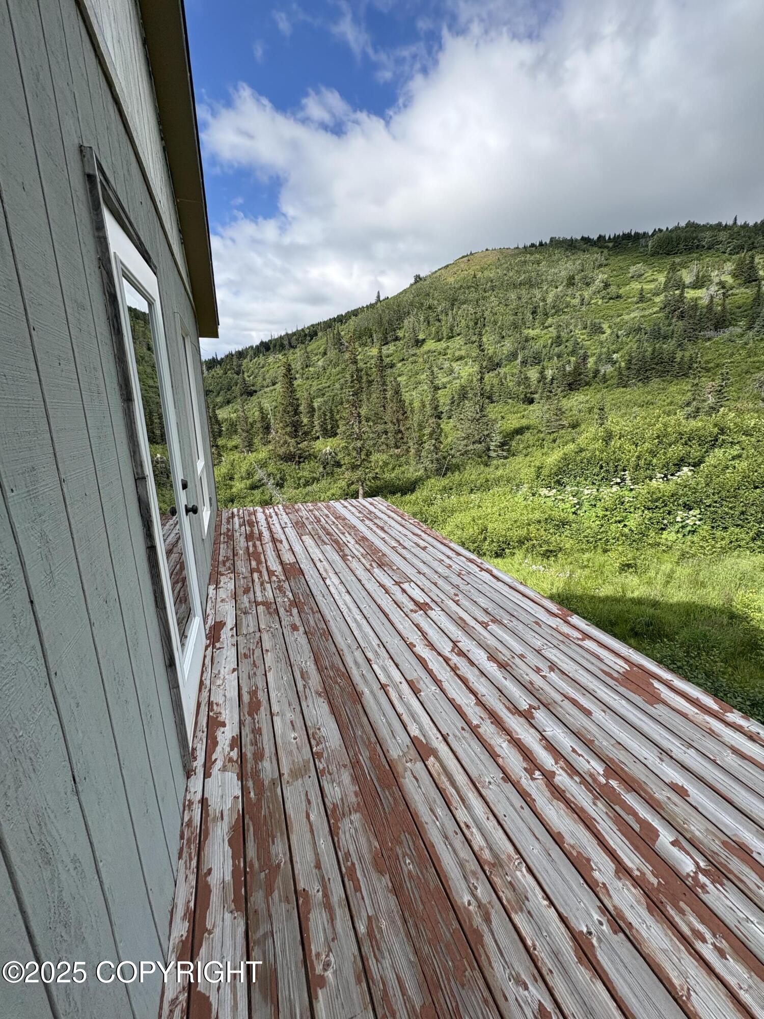 15935 Kings Way Drive