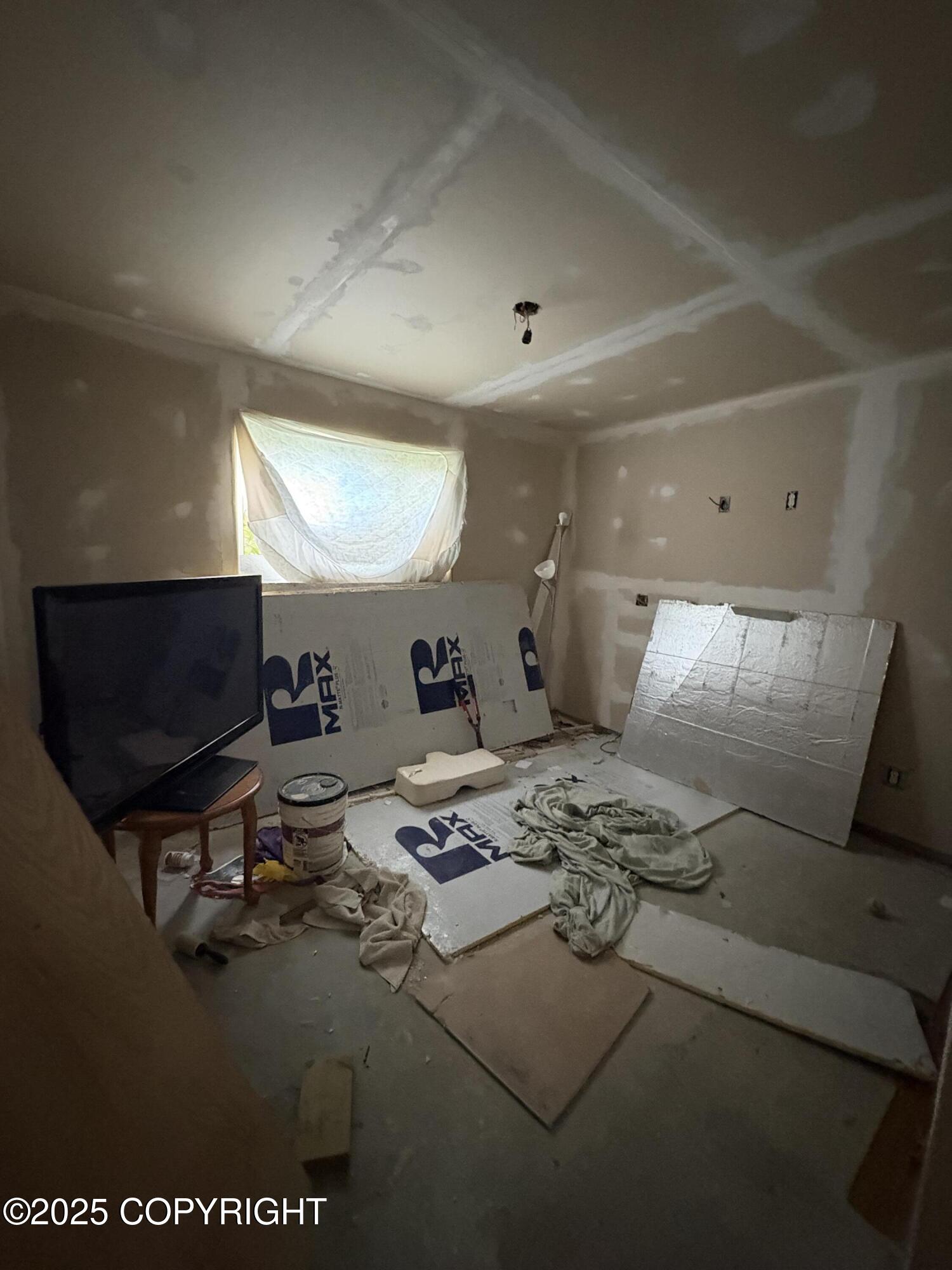 15935 Kings Way Drive