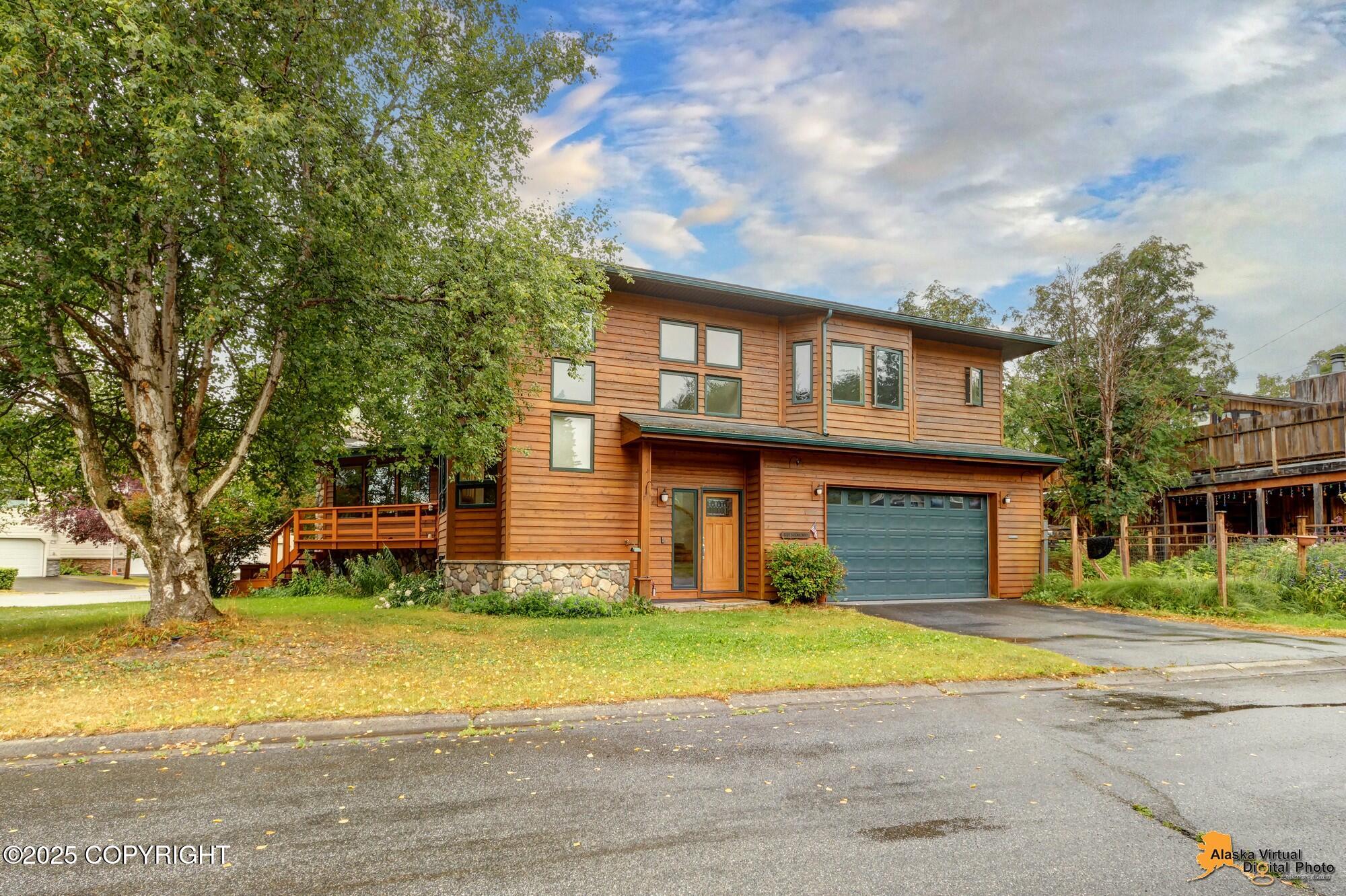 1701 Scenic Way