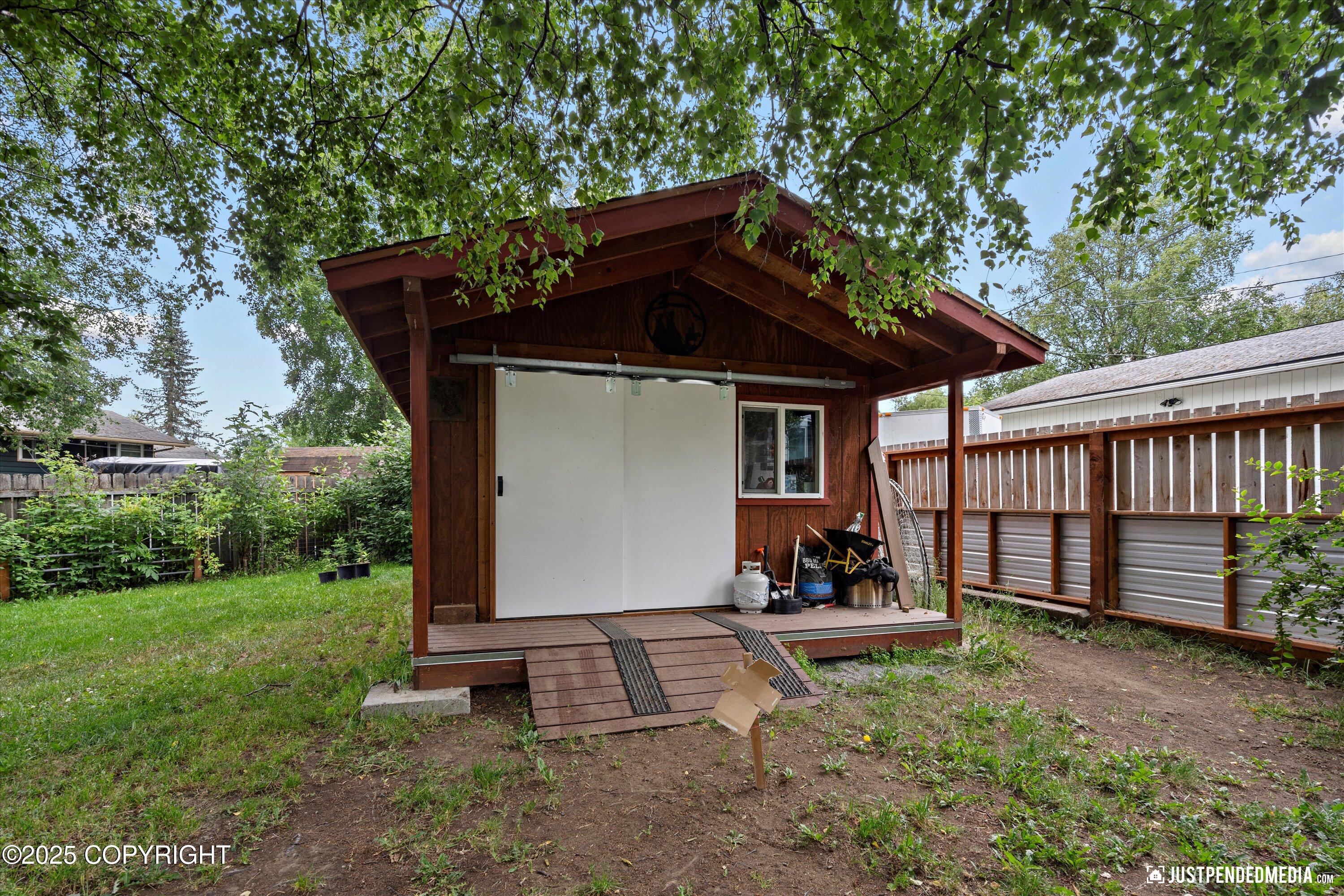 3318 W 64th Avenue
