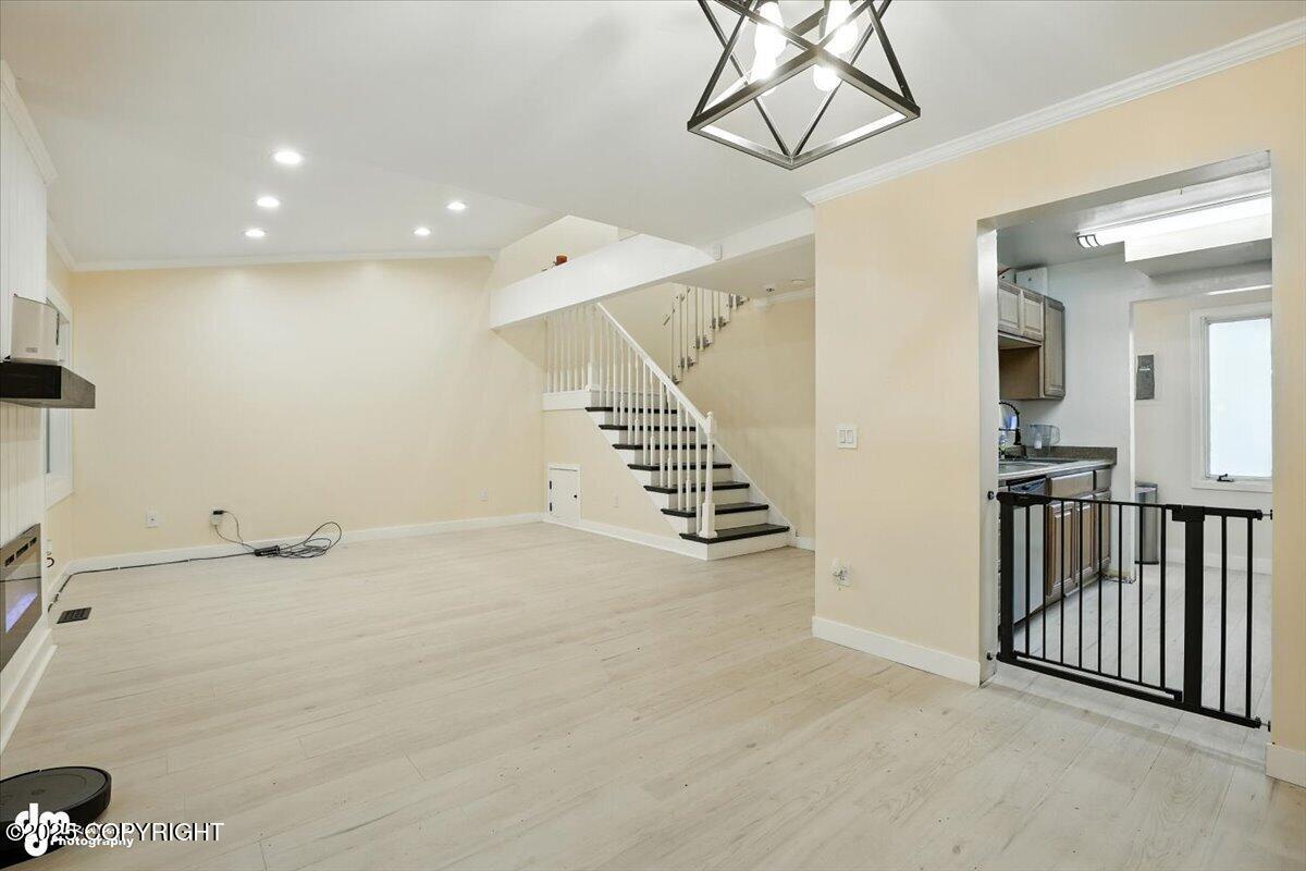 3235 Eastgate Place # 35