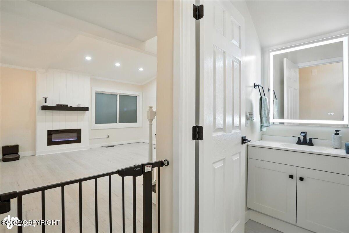 3235 Eastgate Place # 35