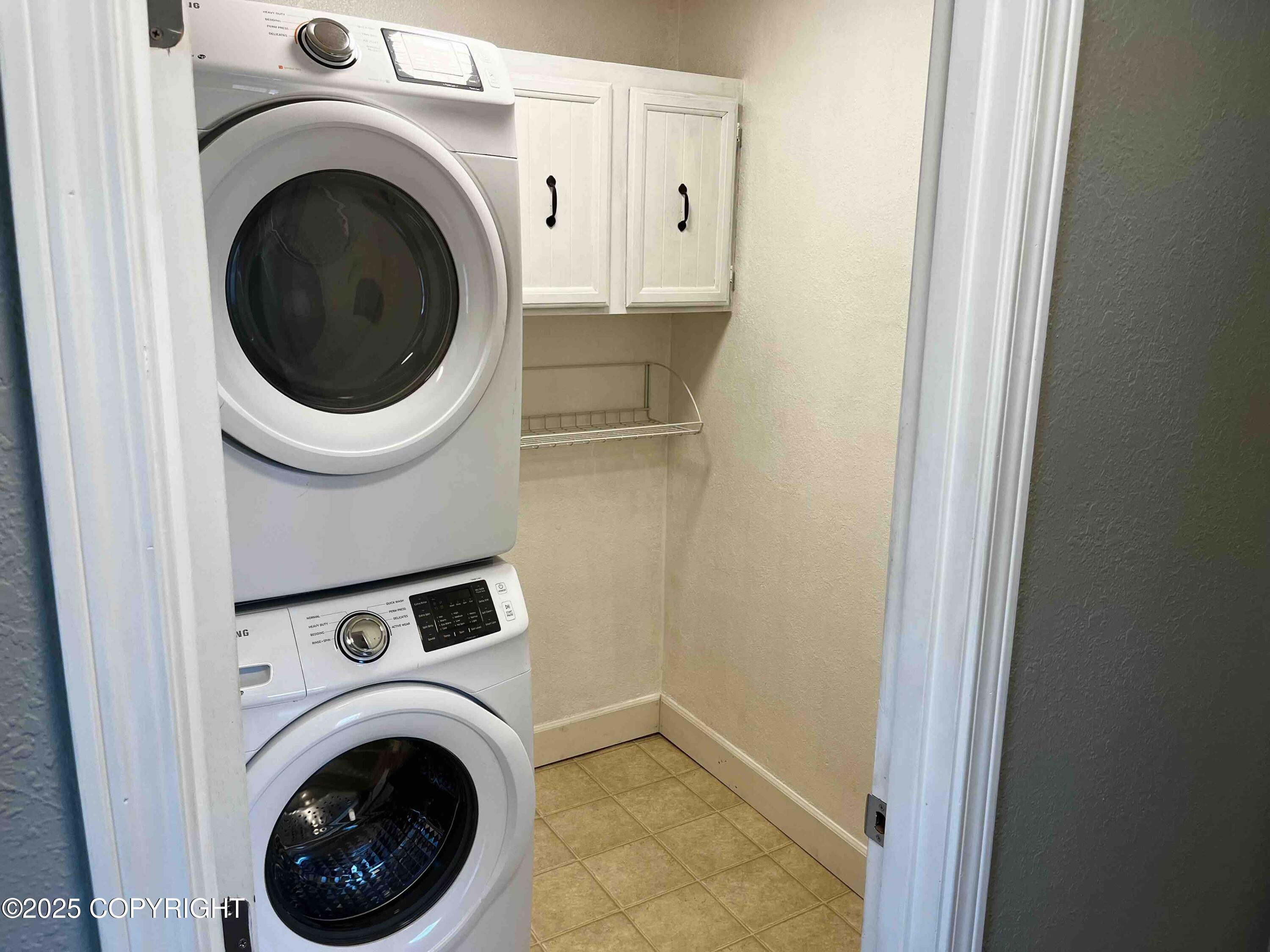 190 Grand Larry Street # A12 Unit: #A12
