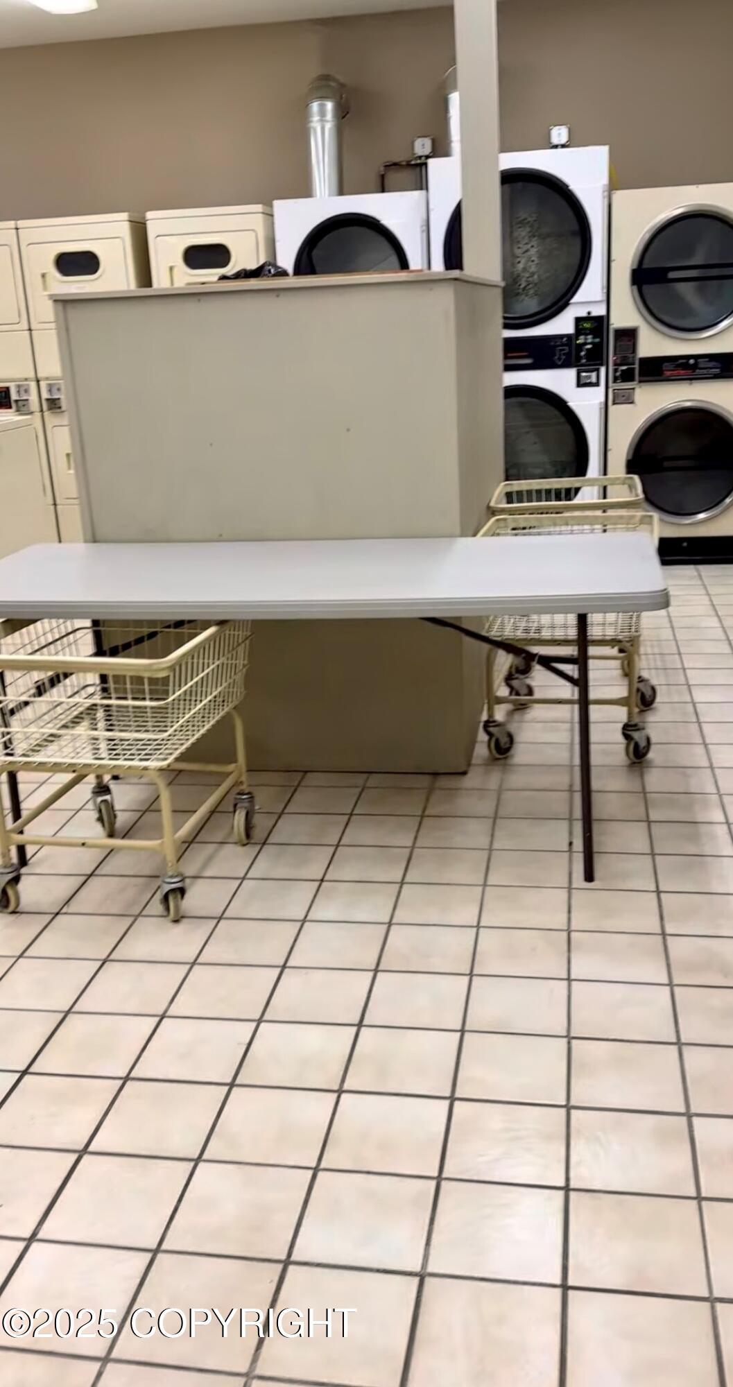 16490 E Marilyn Drive # 3105 Unit: & 3105