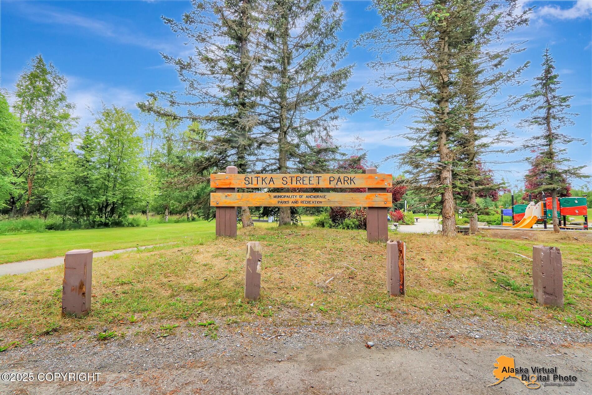 2214 Daybreak Court
