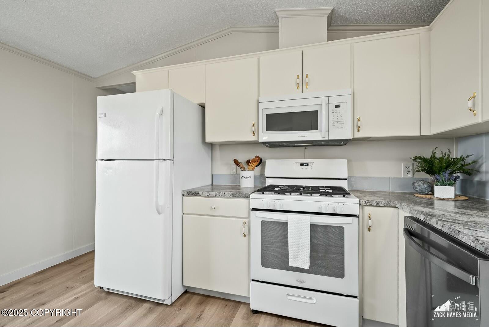 9499 Brayton Drive # 292