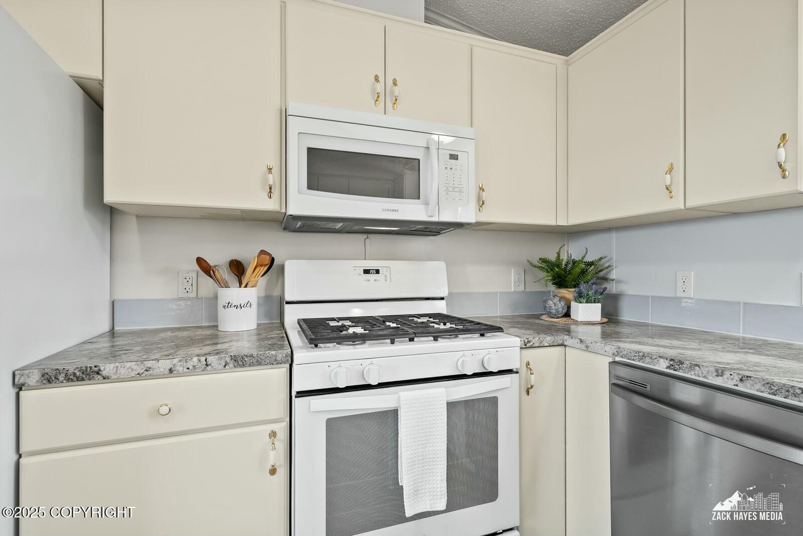 9499 Brayton Drive # 292