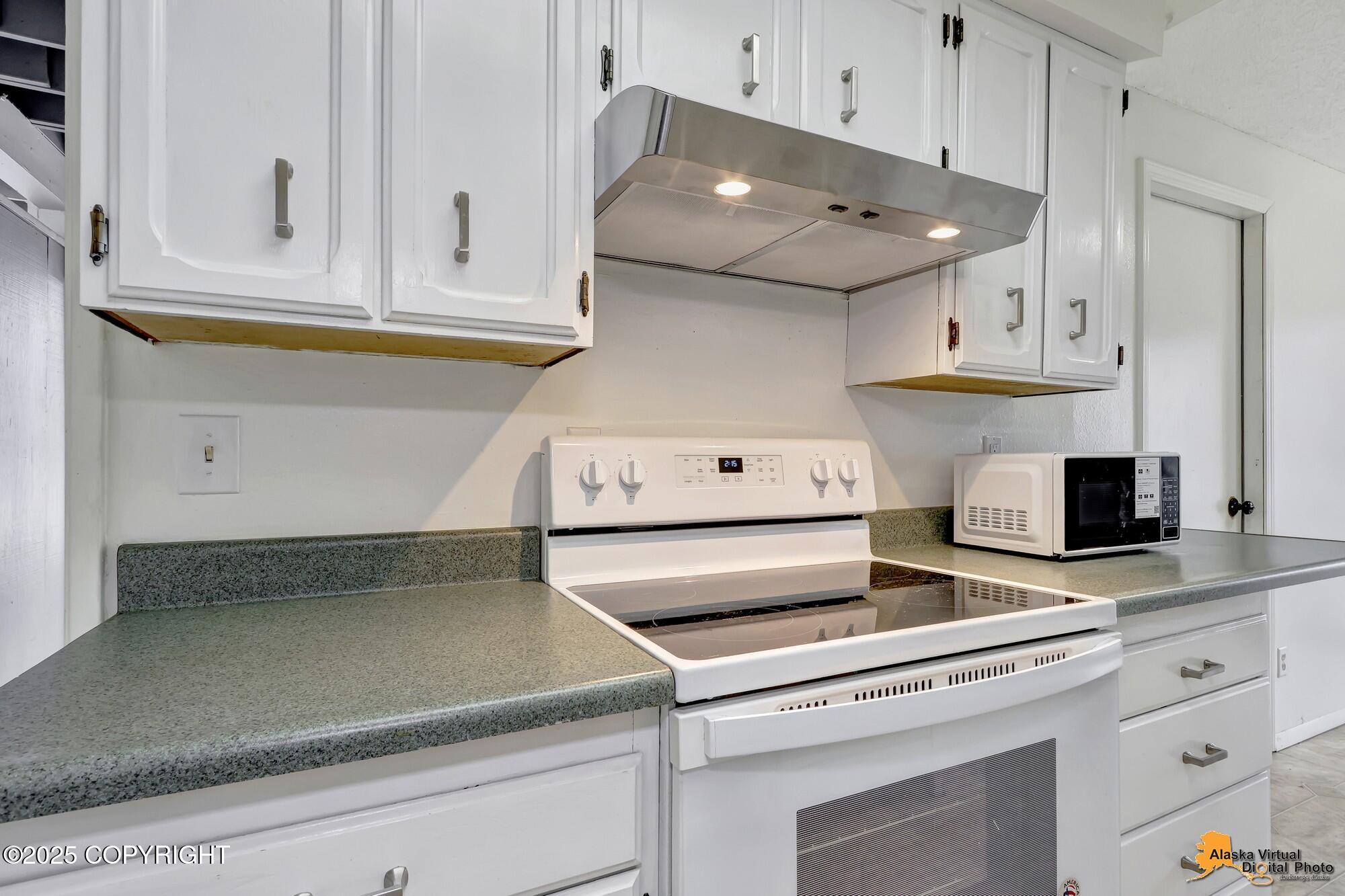 3320 Mt Vernon Court