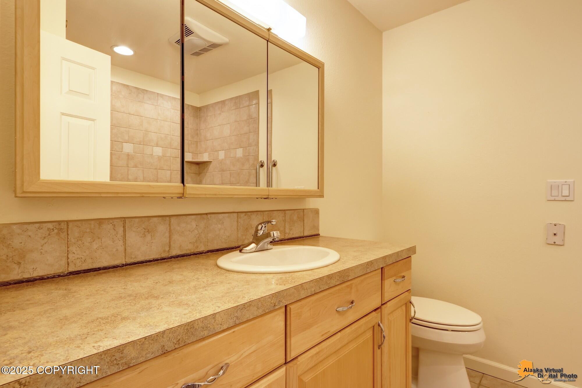 2224 Daybreak Court
