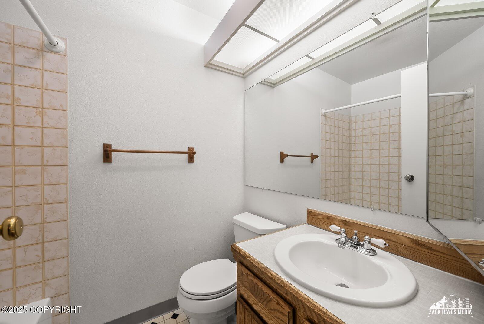 7250 Huntsmen Circle Unit: 3-E