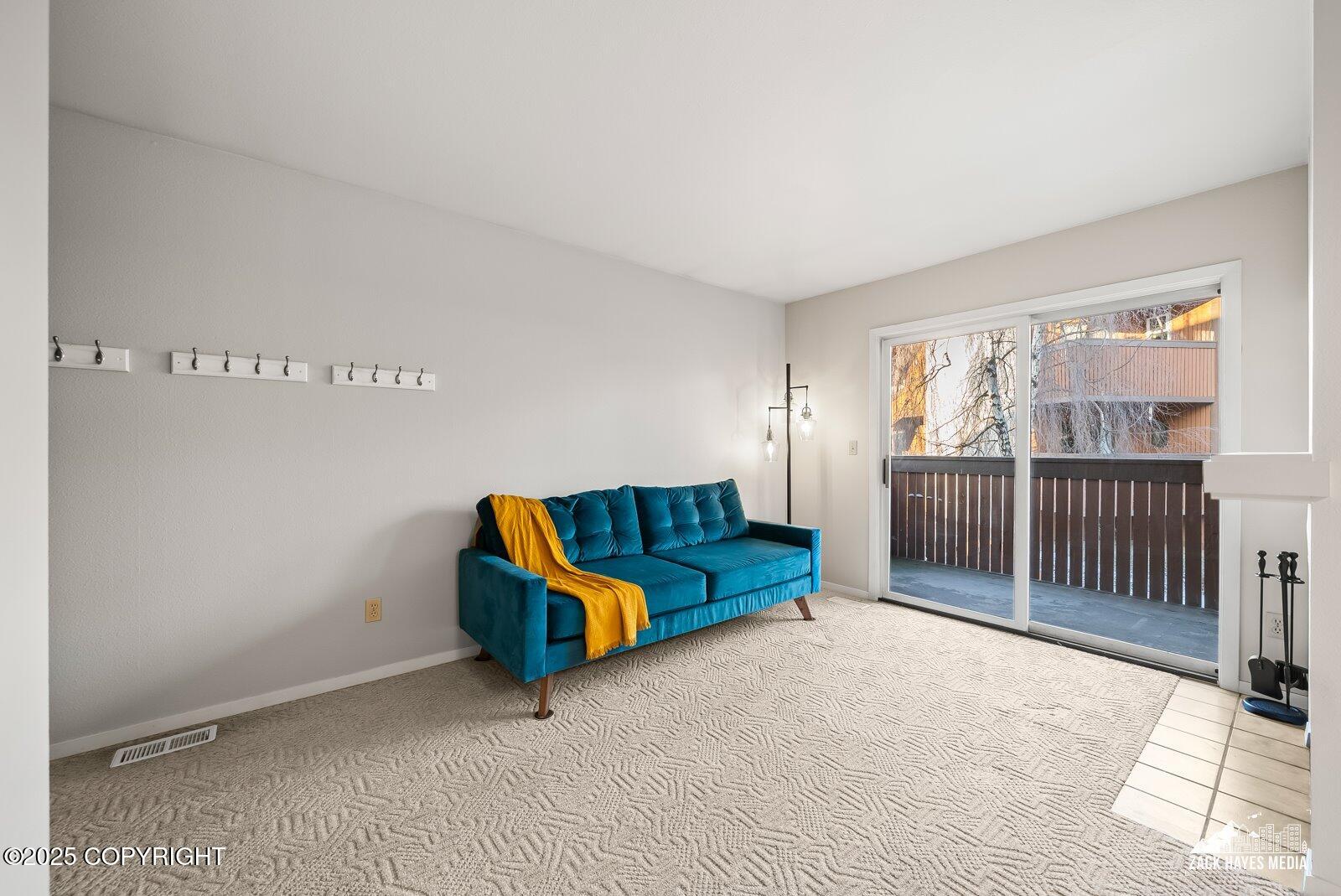 7250 Huntsmen Circle Unit: 3-E