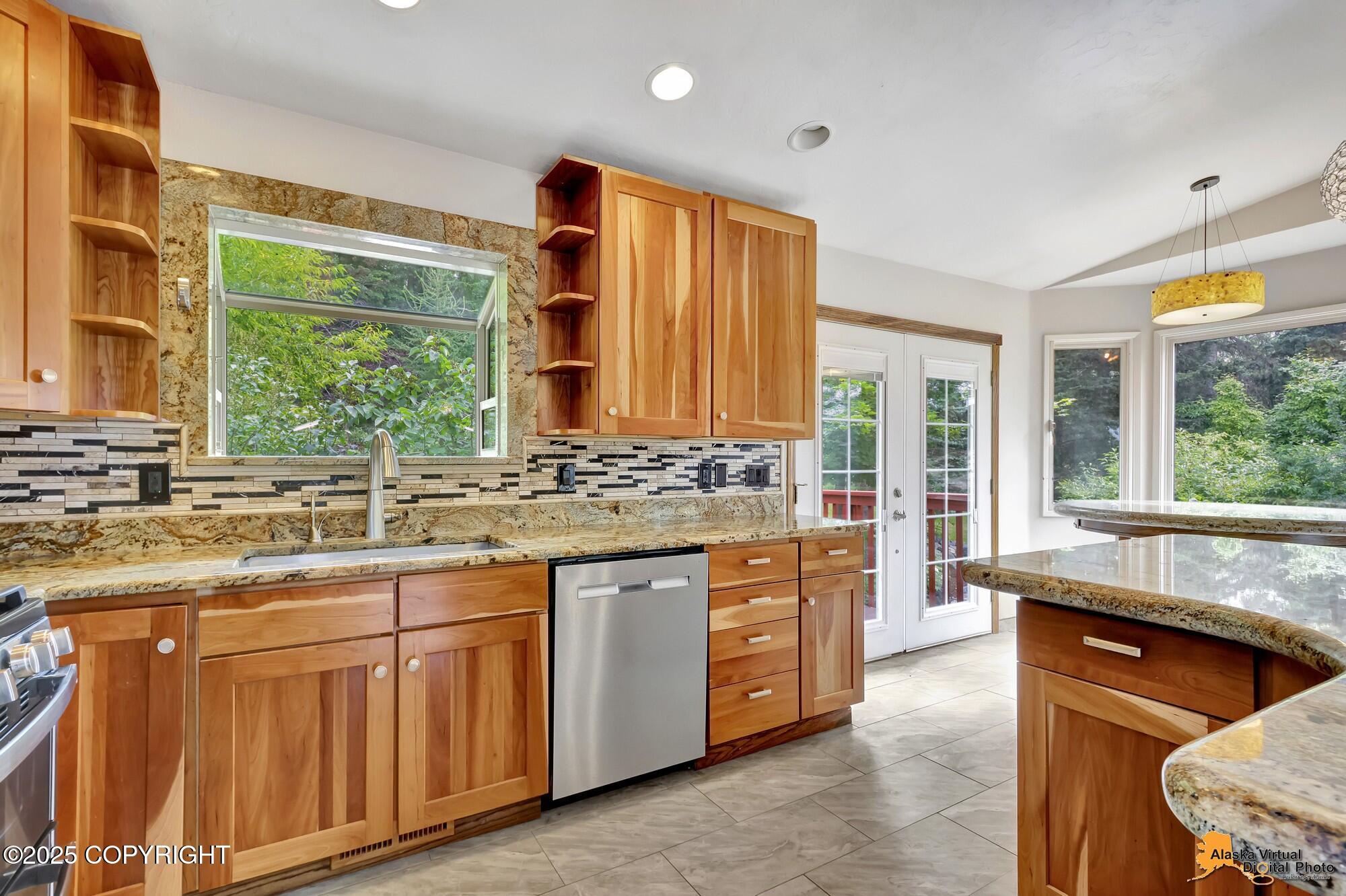 12941 Ridgewood Circle