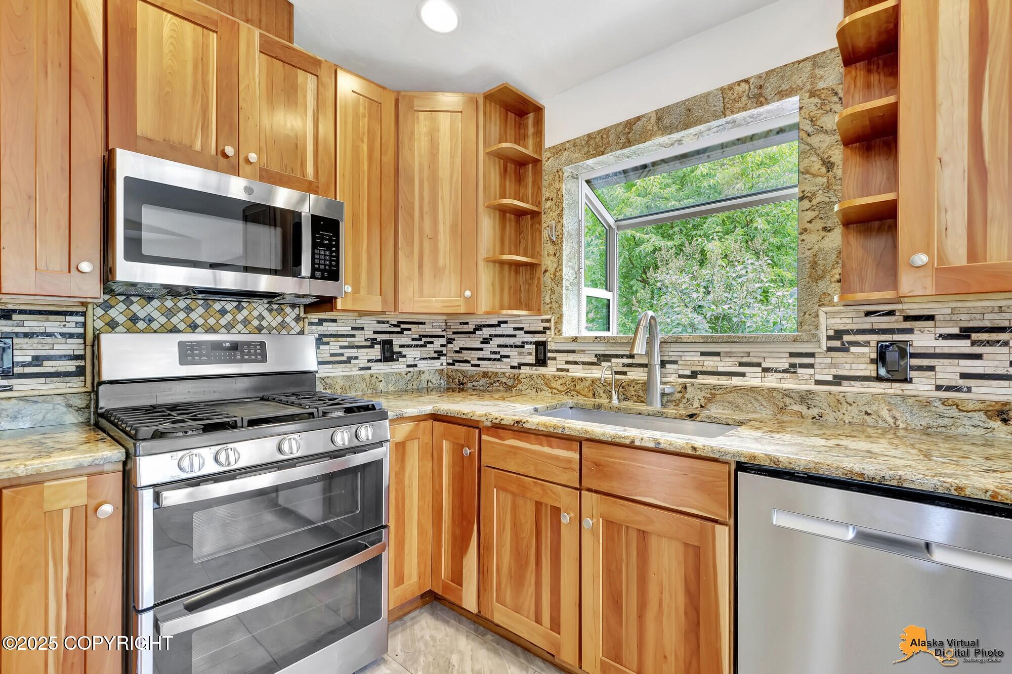 12941 Ridgewood Circle