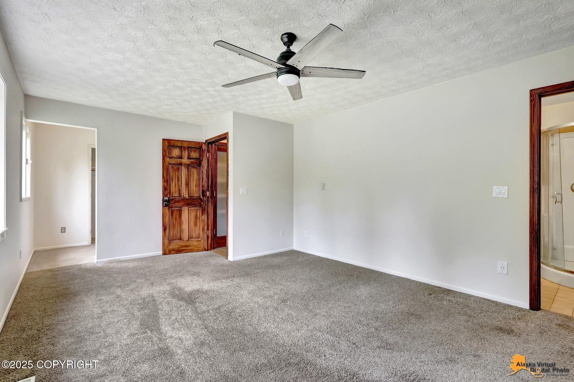 12941 Ridgewood Circle