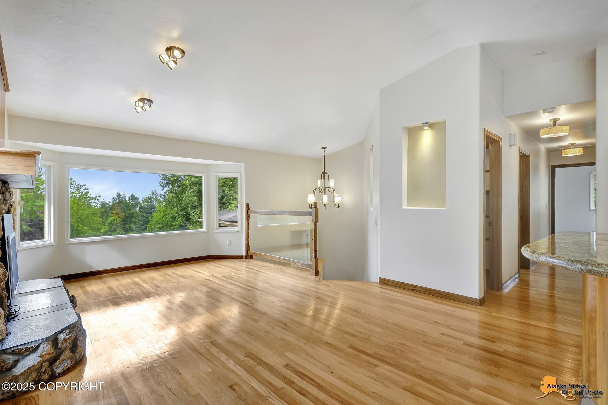 12941 Ridgewood Circle