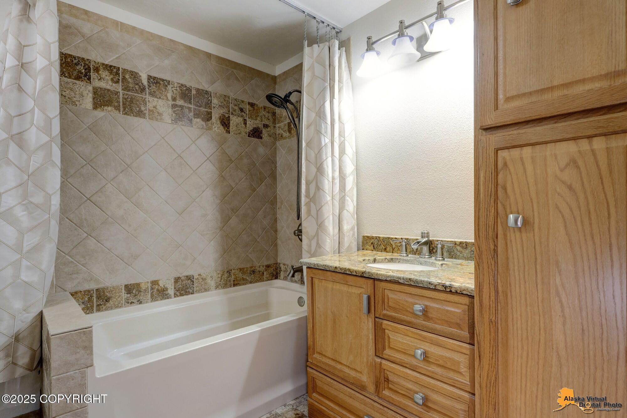 12941 Ridgewood Circle