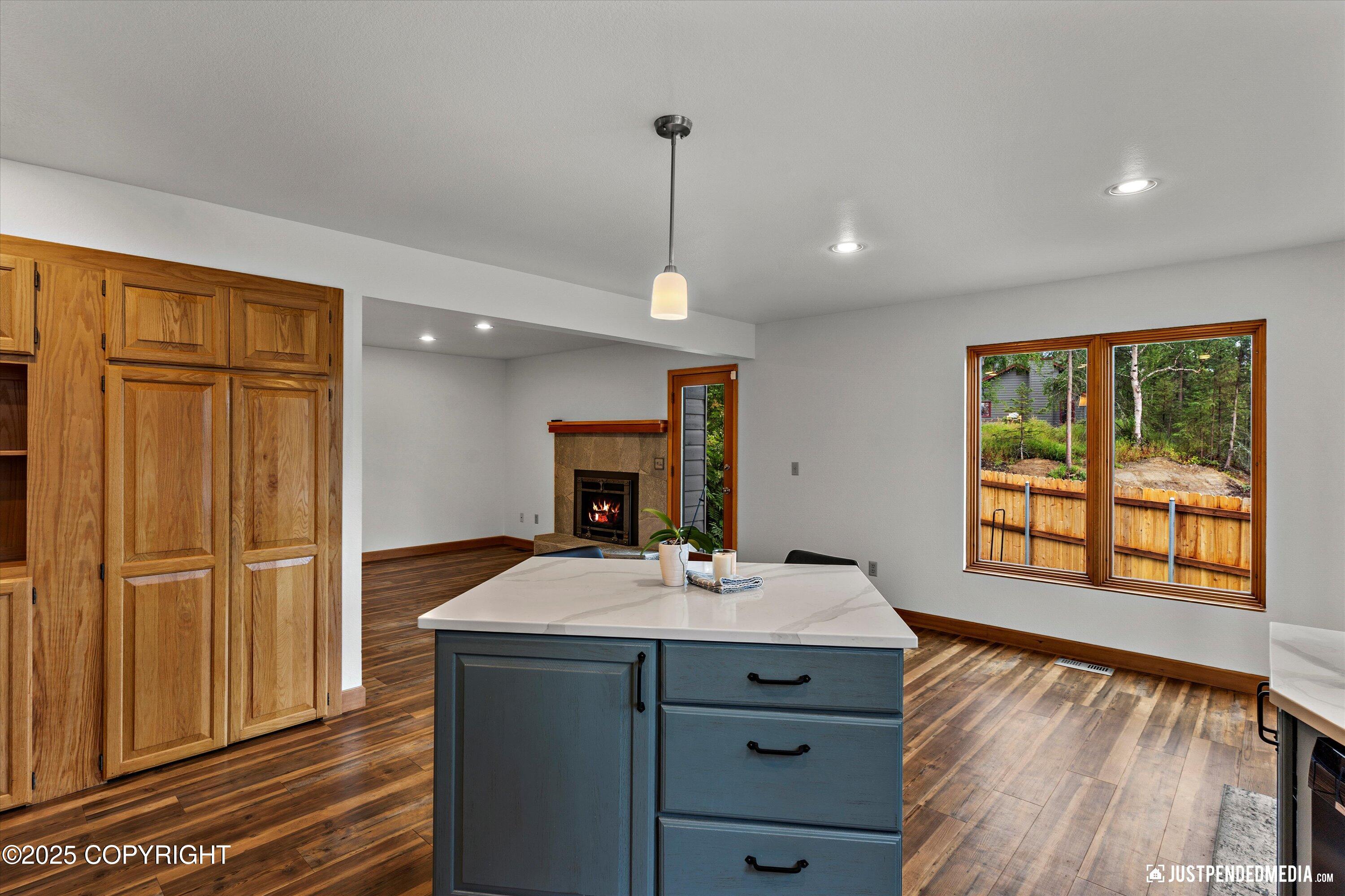 4690 Southpark Bluff Drive