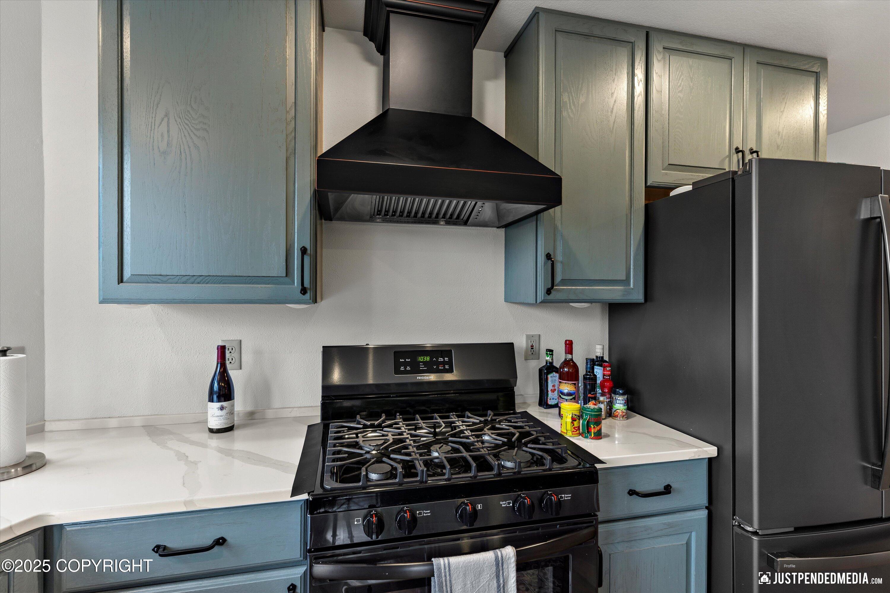 4690 Southpark Bluff Drive