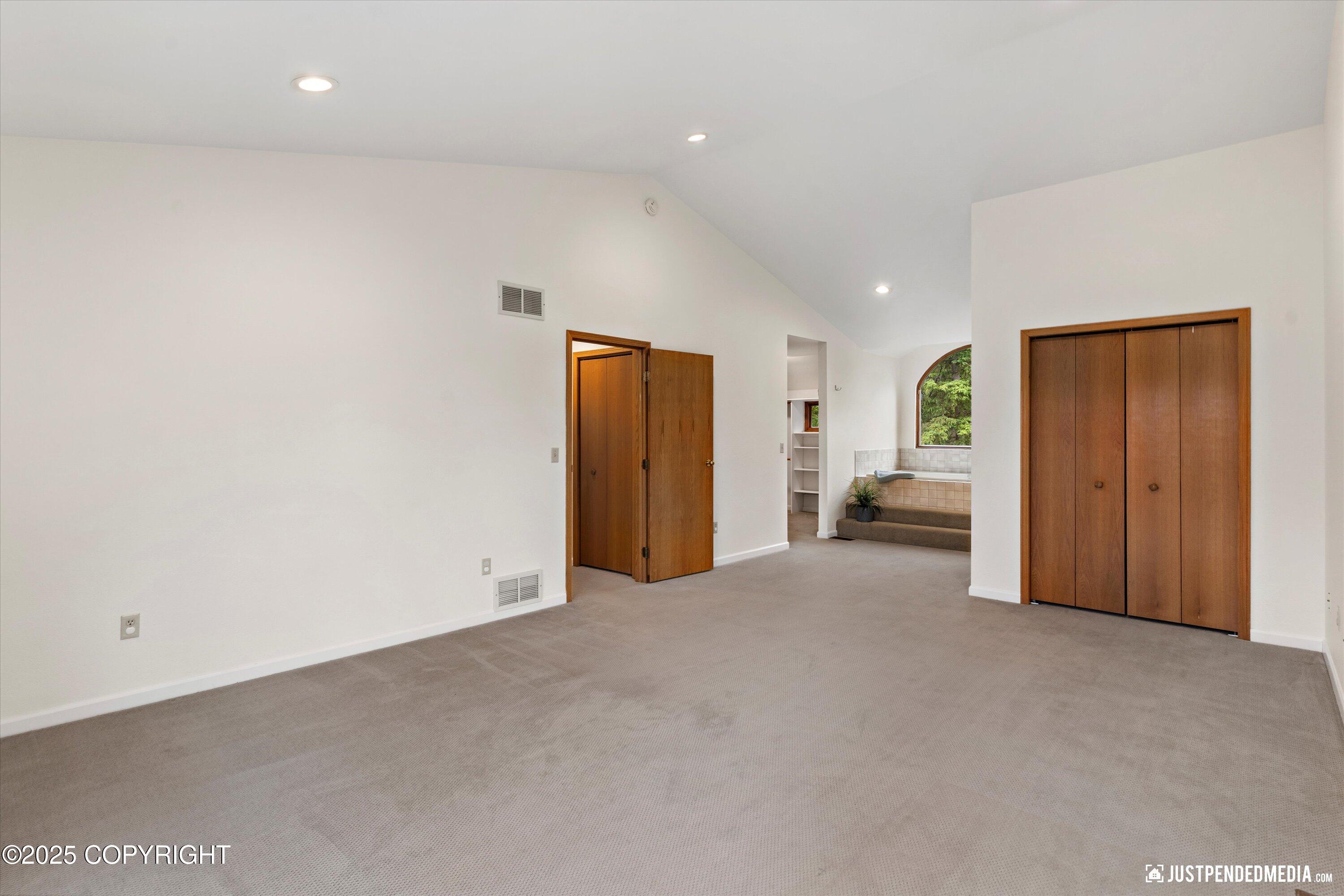 4690 Southpark Bluff Drive