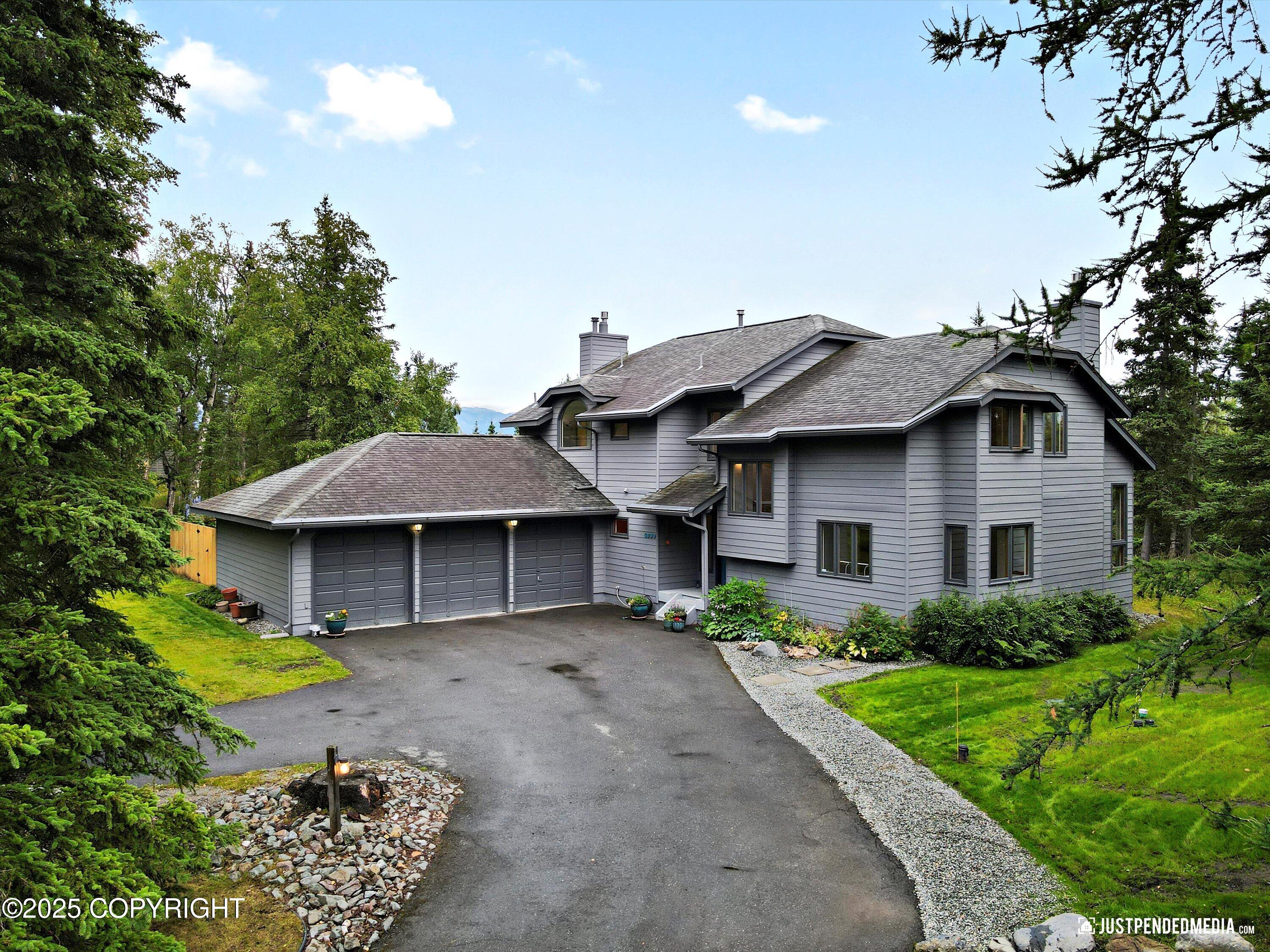 4690 Southpark Bluff Drive