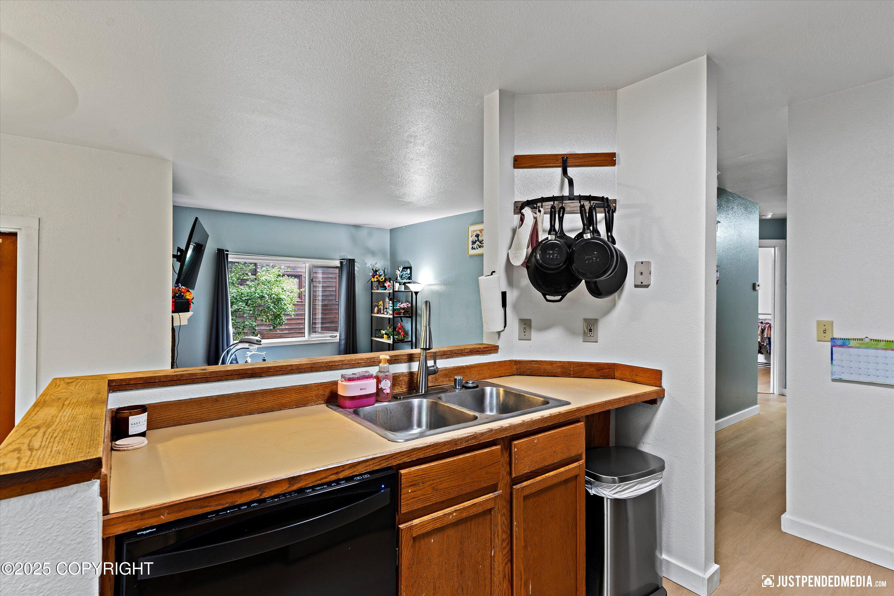 9700 Vanguard Drive # 65