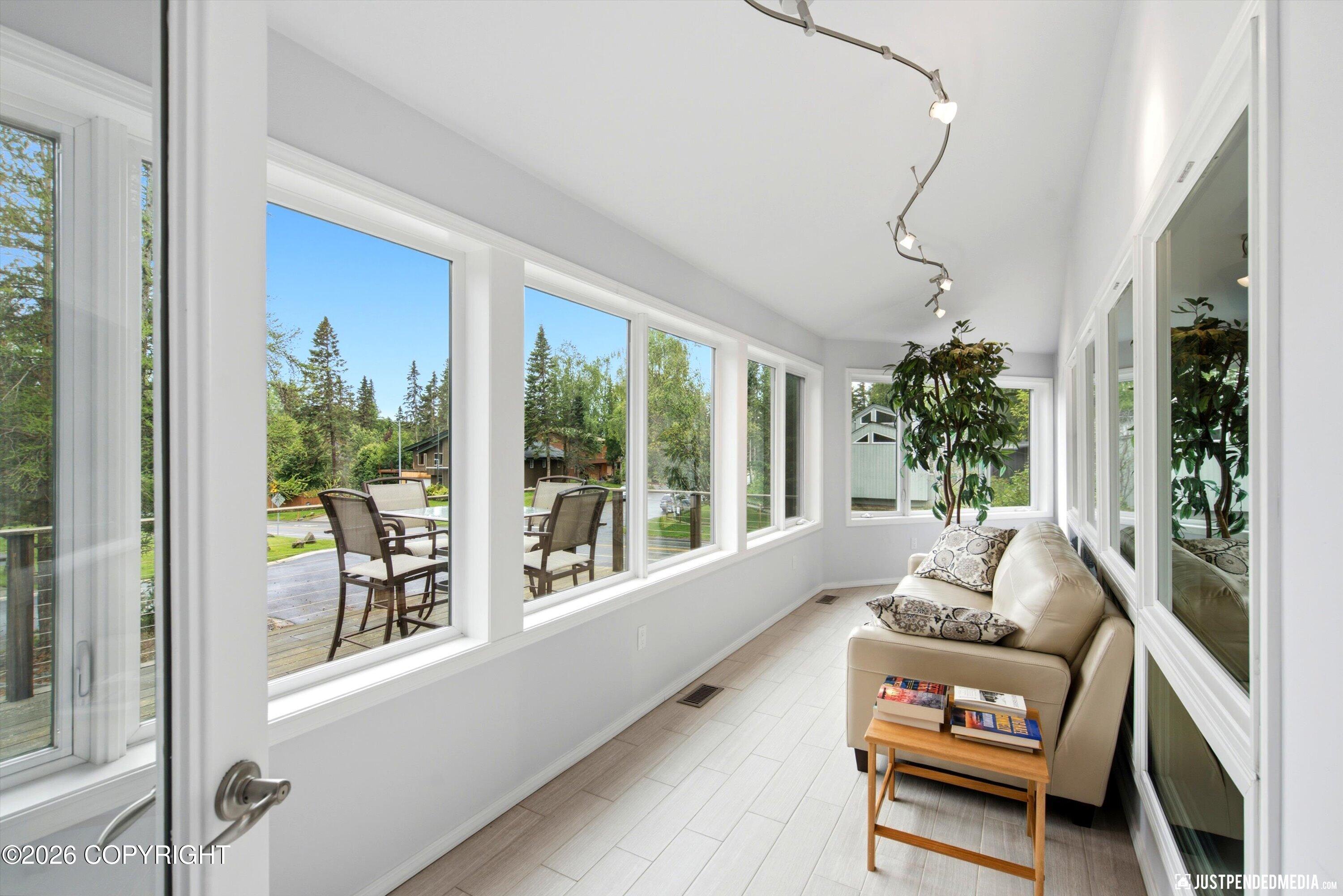 2219 Forest Park Drive