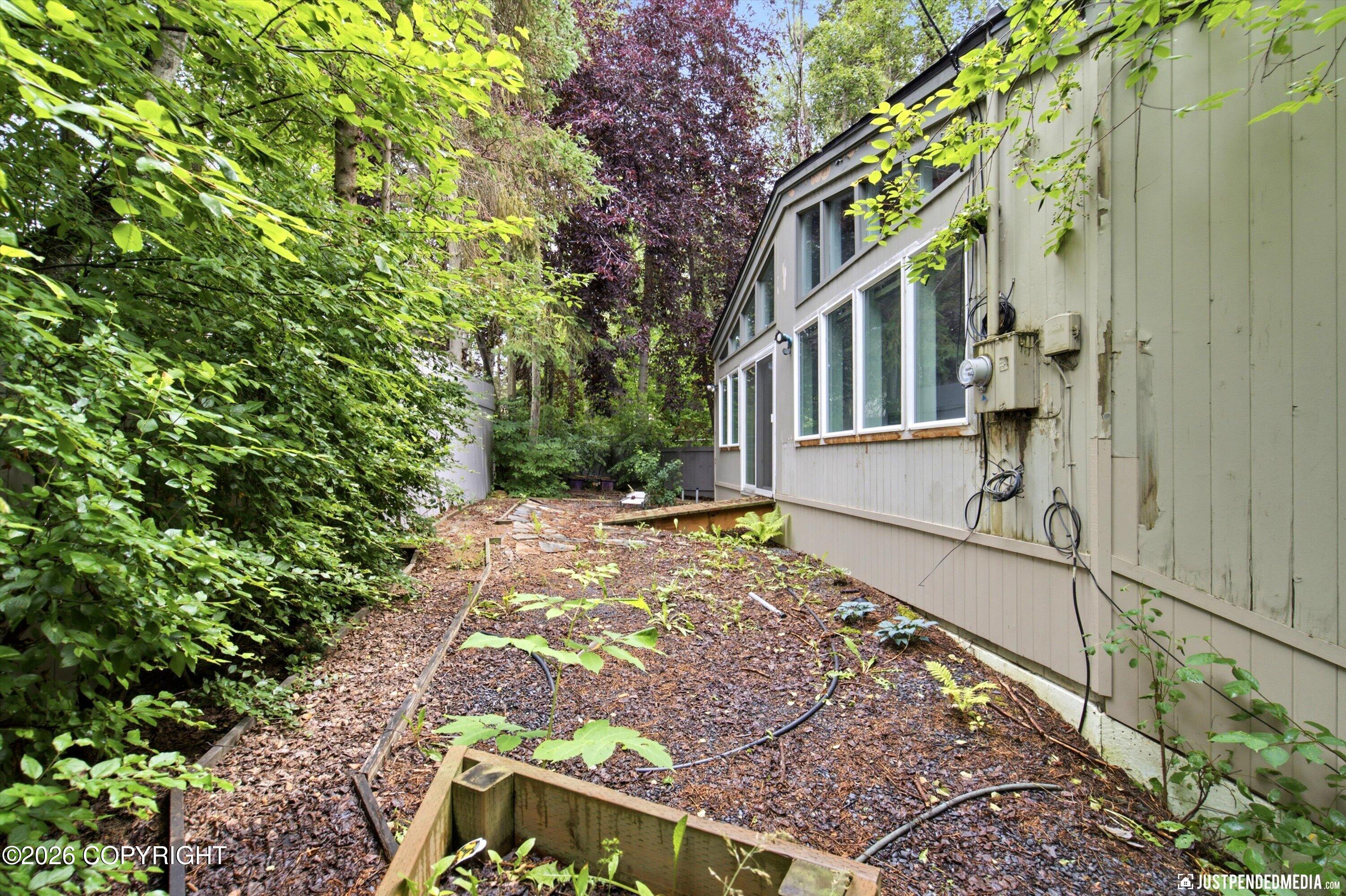 2219 Forest Park Drive