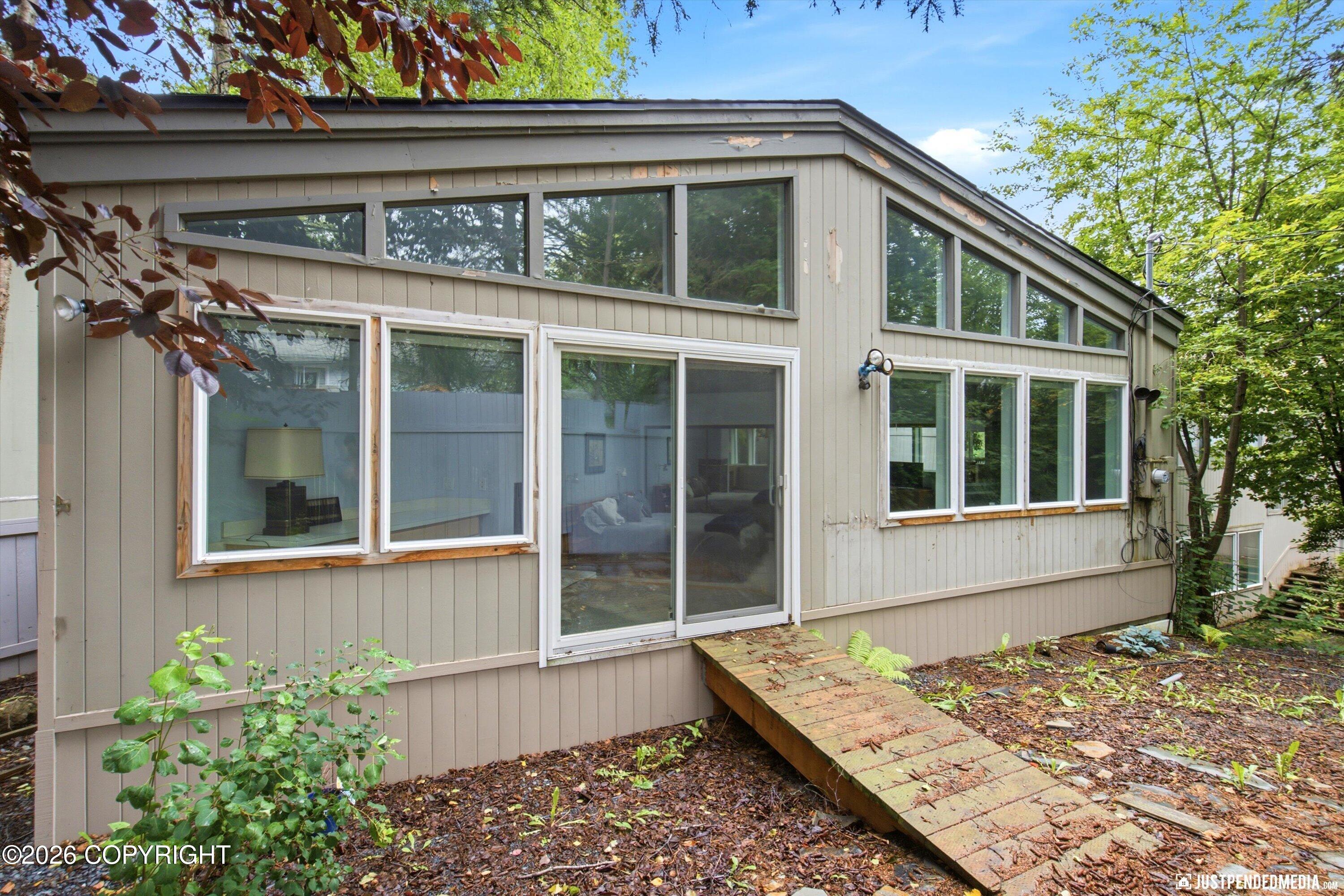 2219 Forest Park Drive