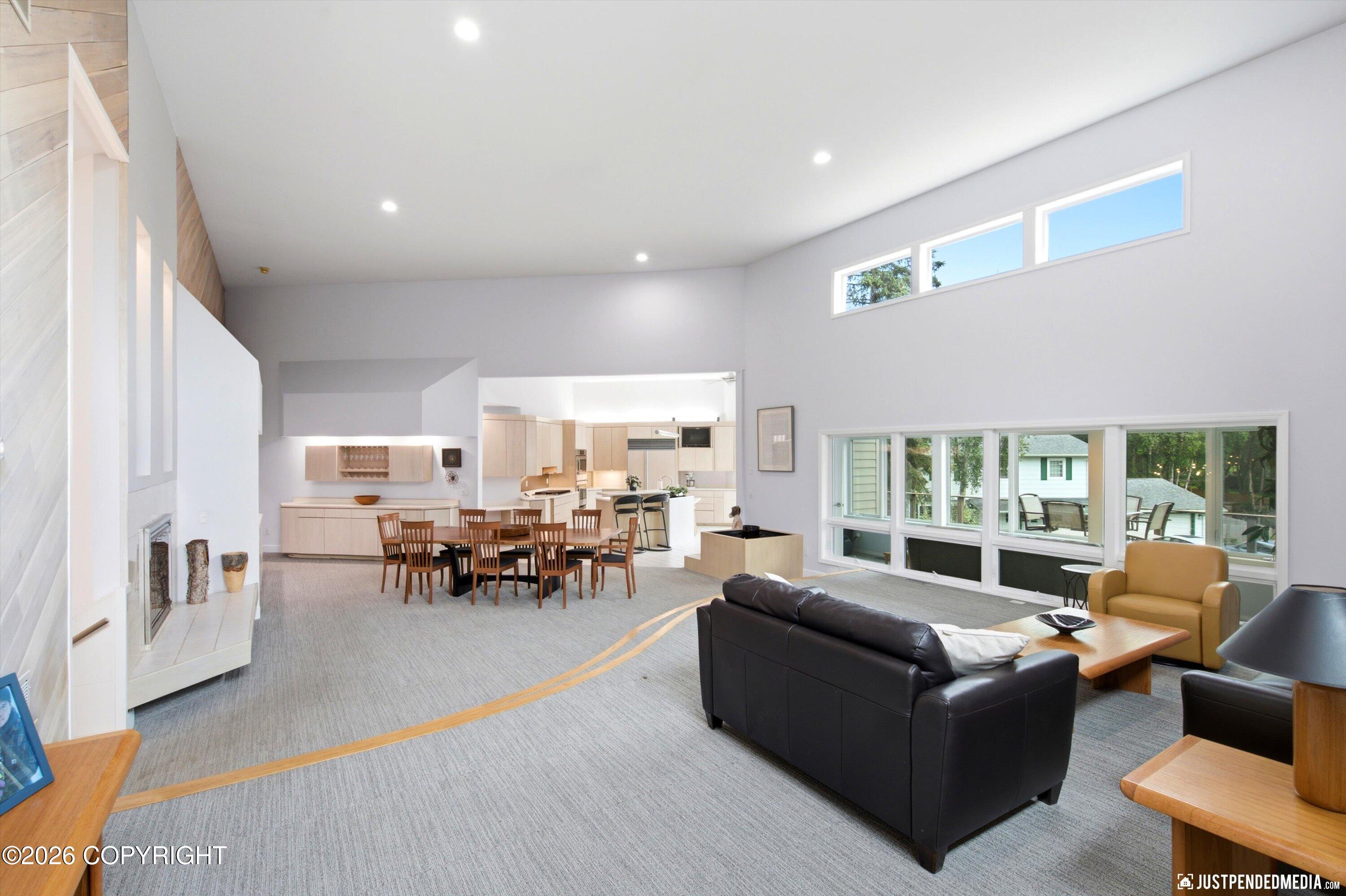 2219 Forest Park Drive