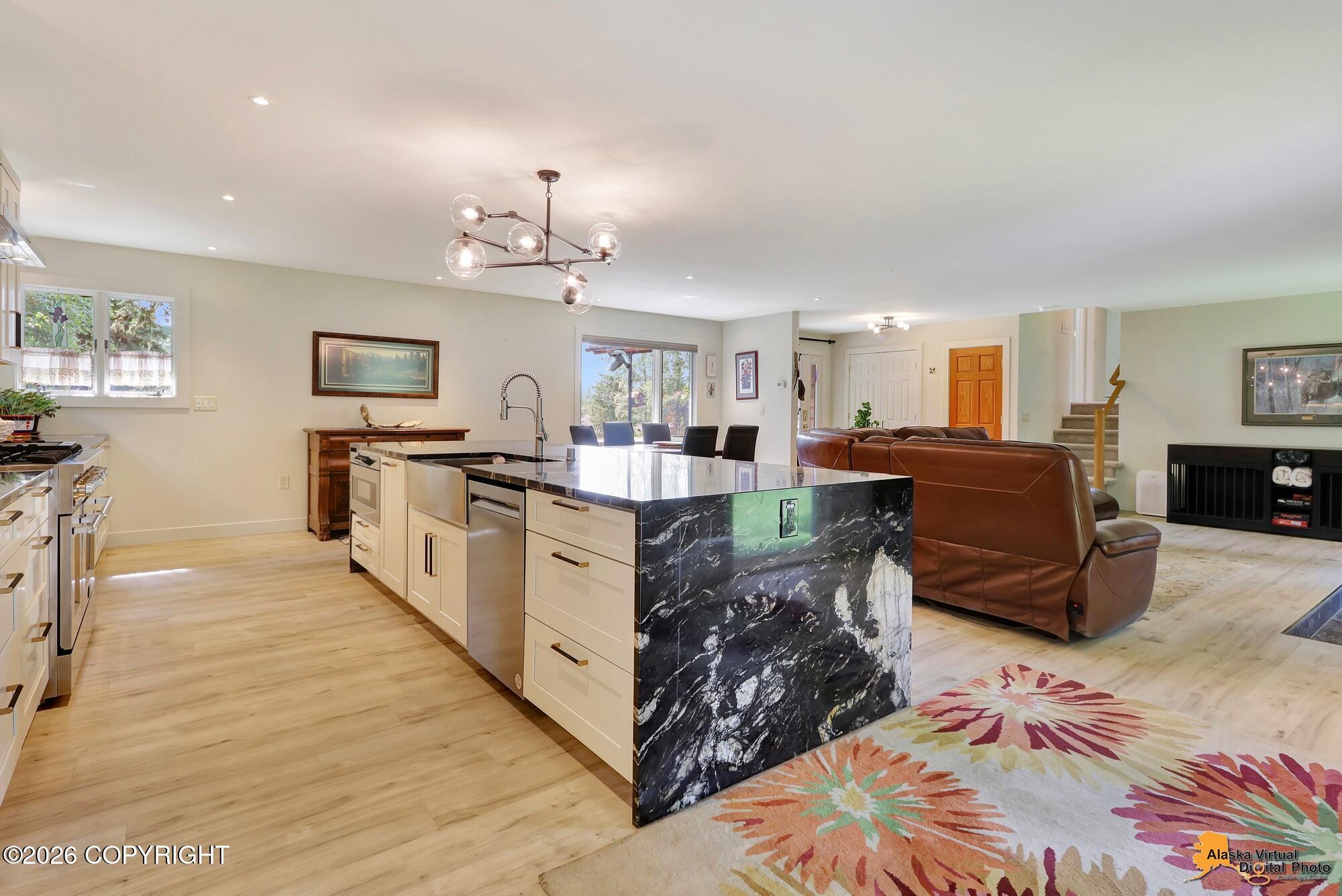 12301 Hilltop Drive