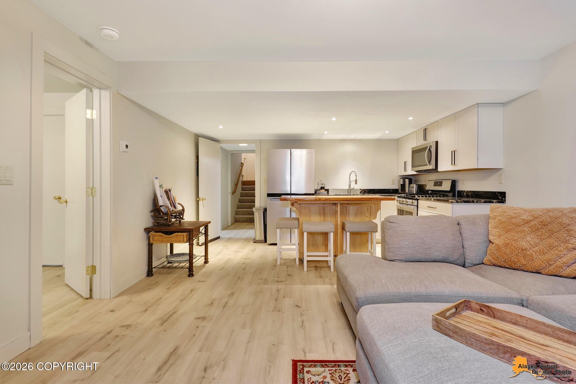 12301 Hilltop Drive