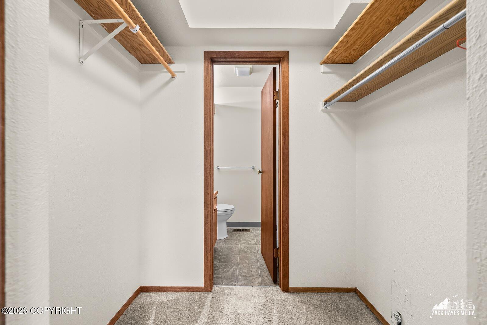 7242 Foxridge Circle # 10C Unit: #10C