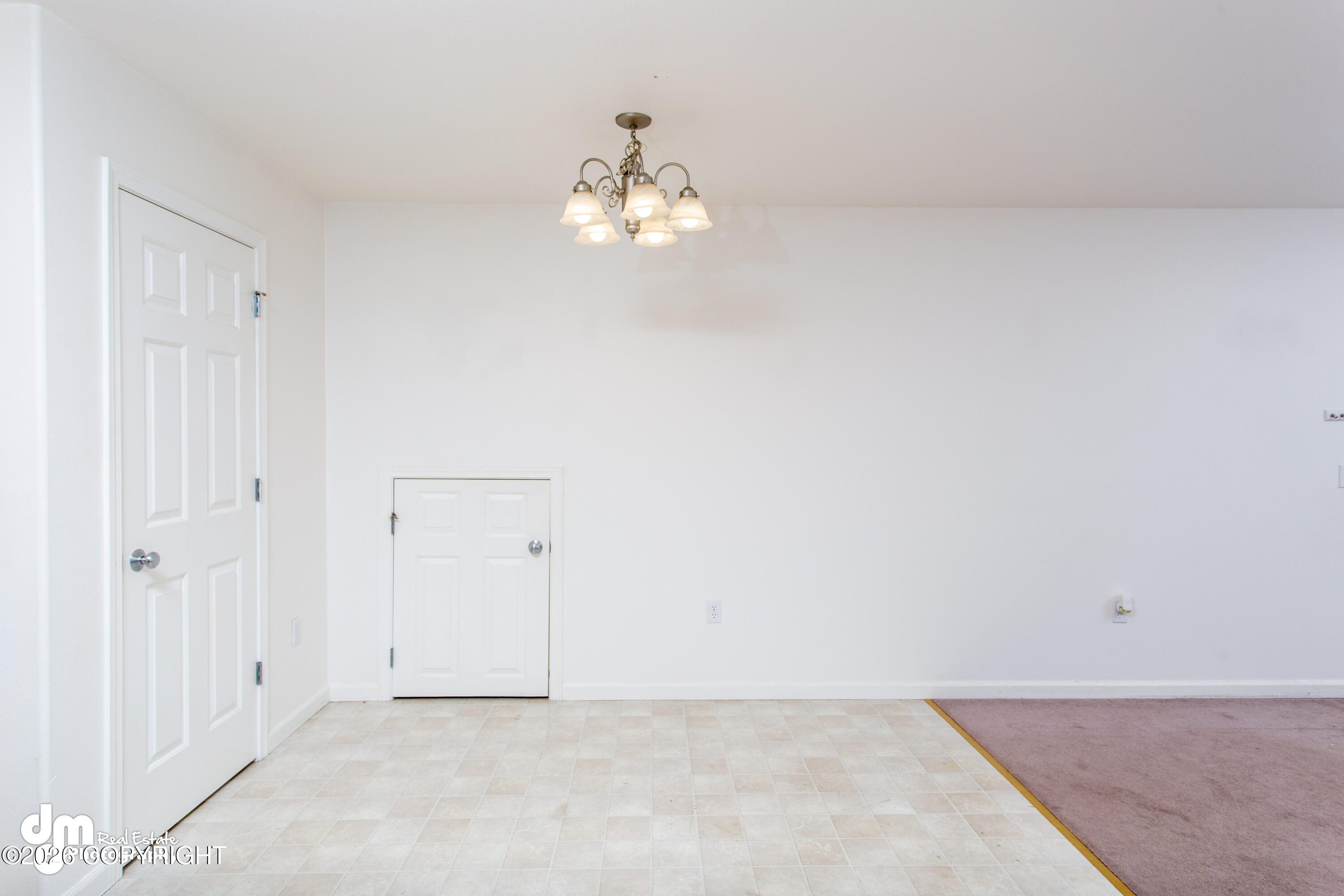 540 W Roy Road